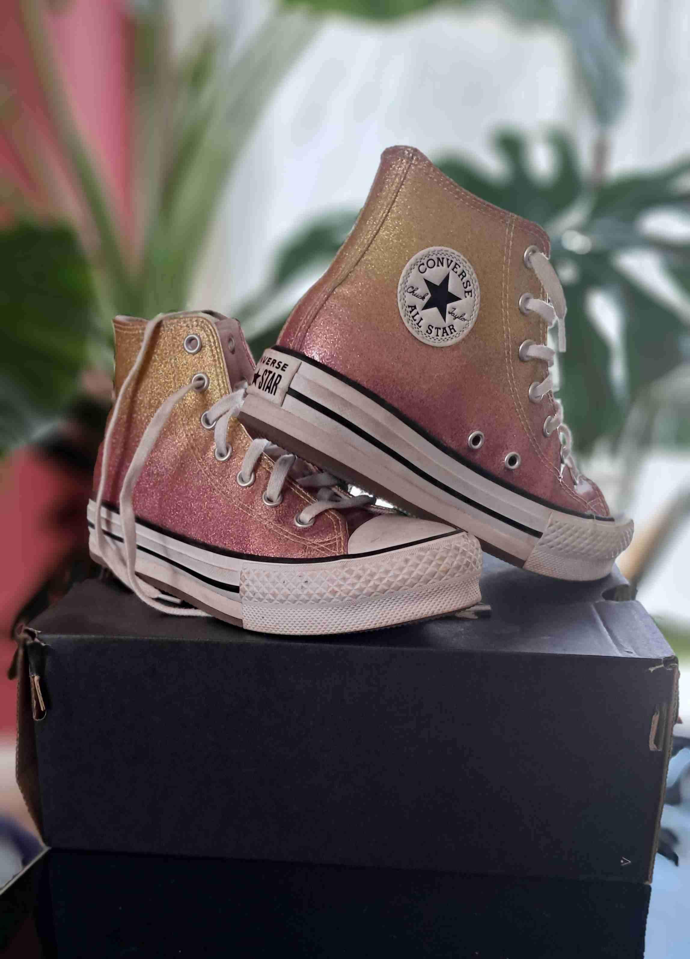 Zapatillas Converse brillantes - miniatura 3