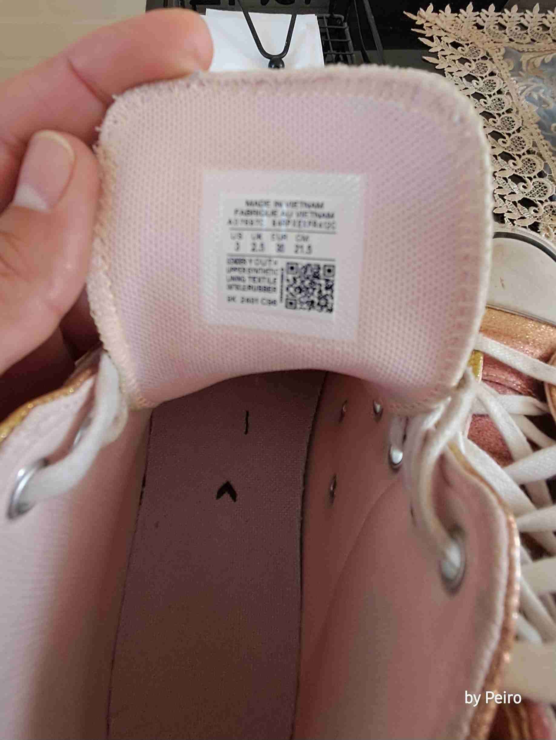 Zapatillas Converse brillantes - miniatura 5