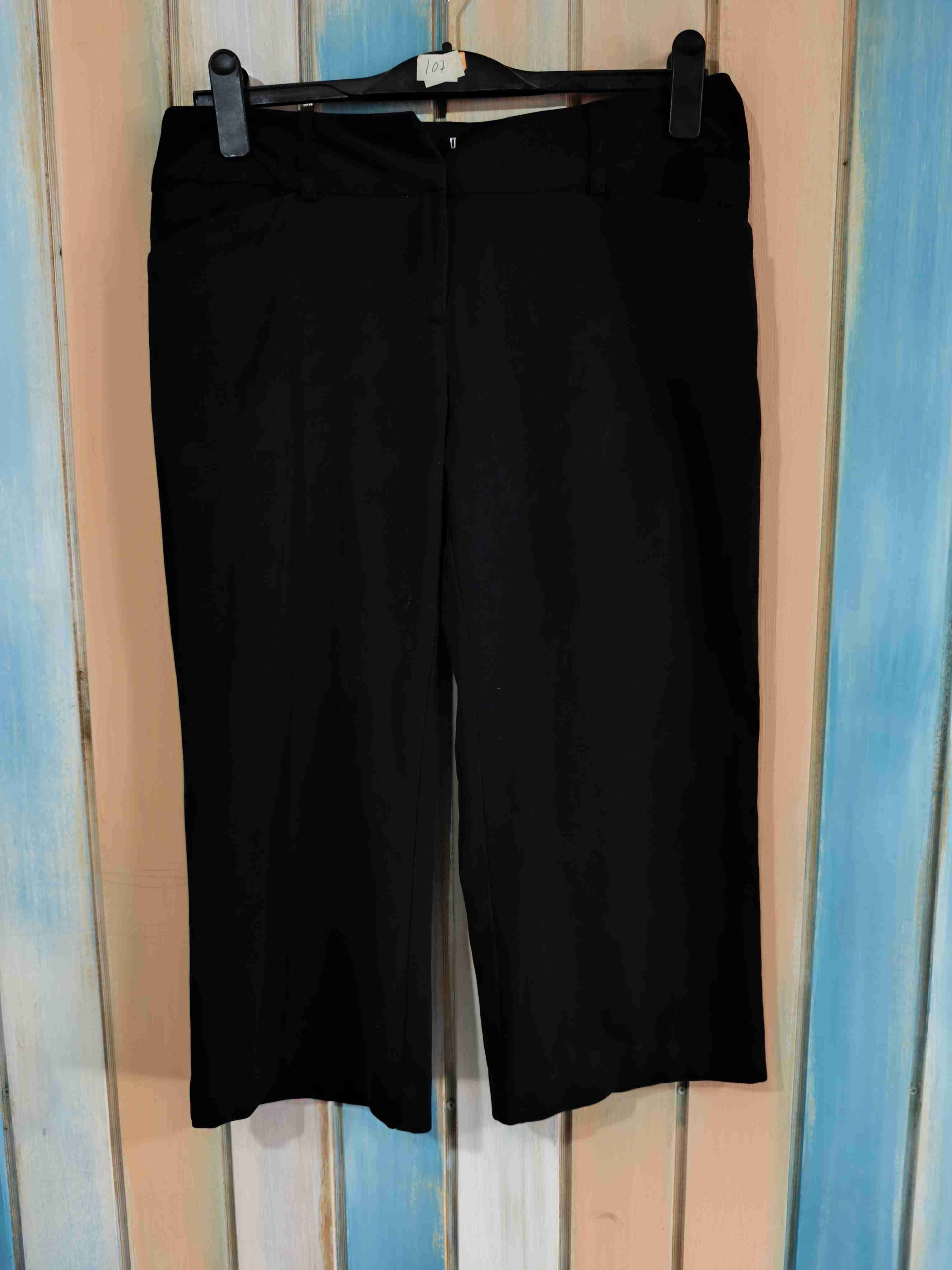 Pantalones negros de vestir