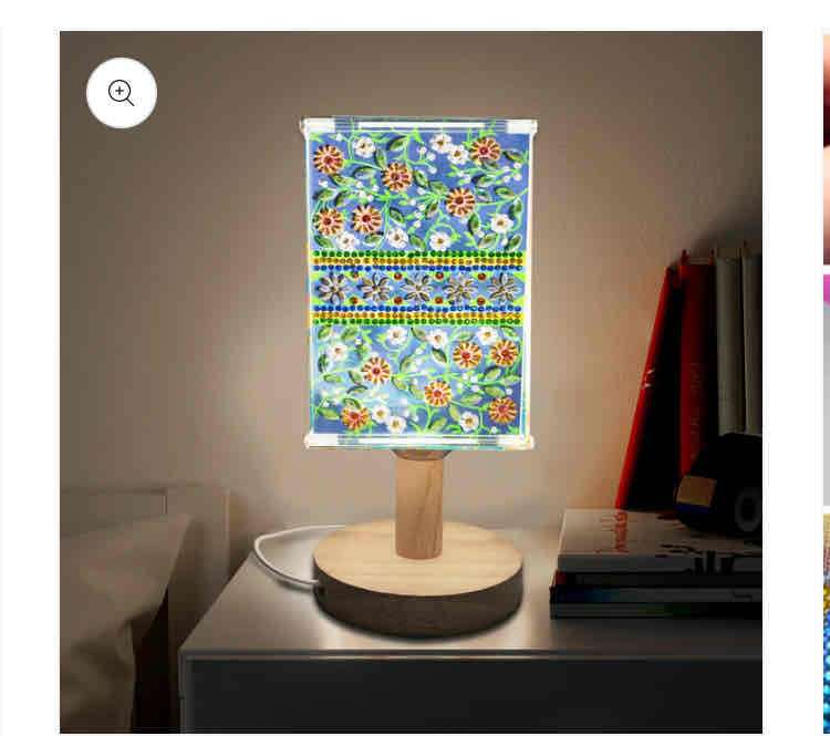 Lámpara de mesa decorativa floral - miniatura 2