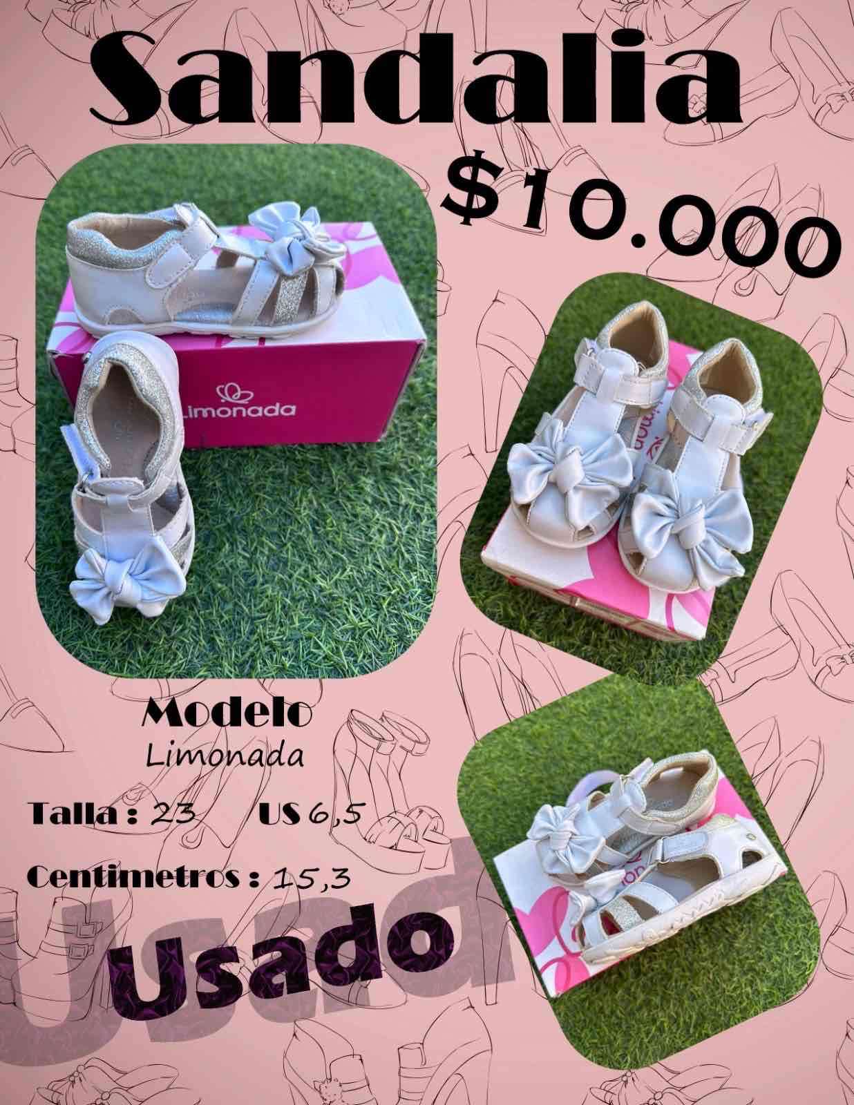 Sandalias blancas con lazo