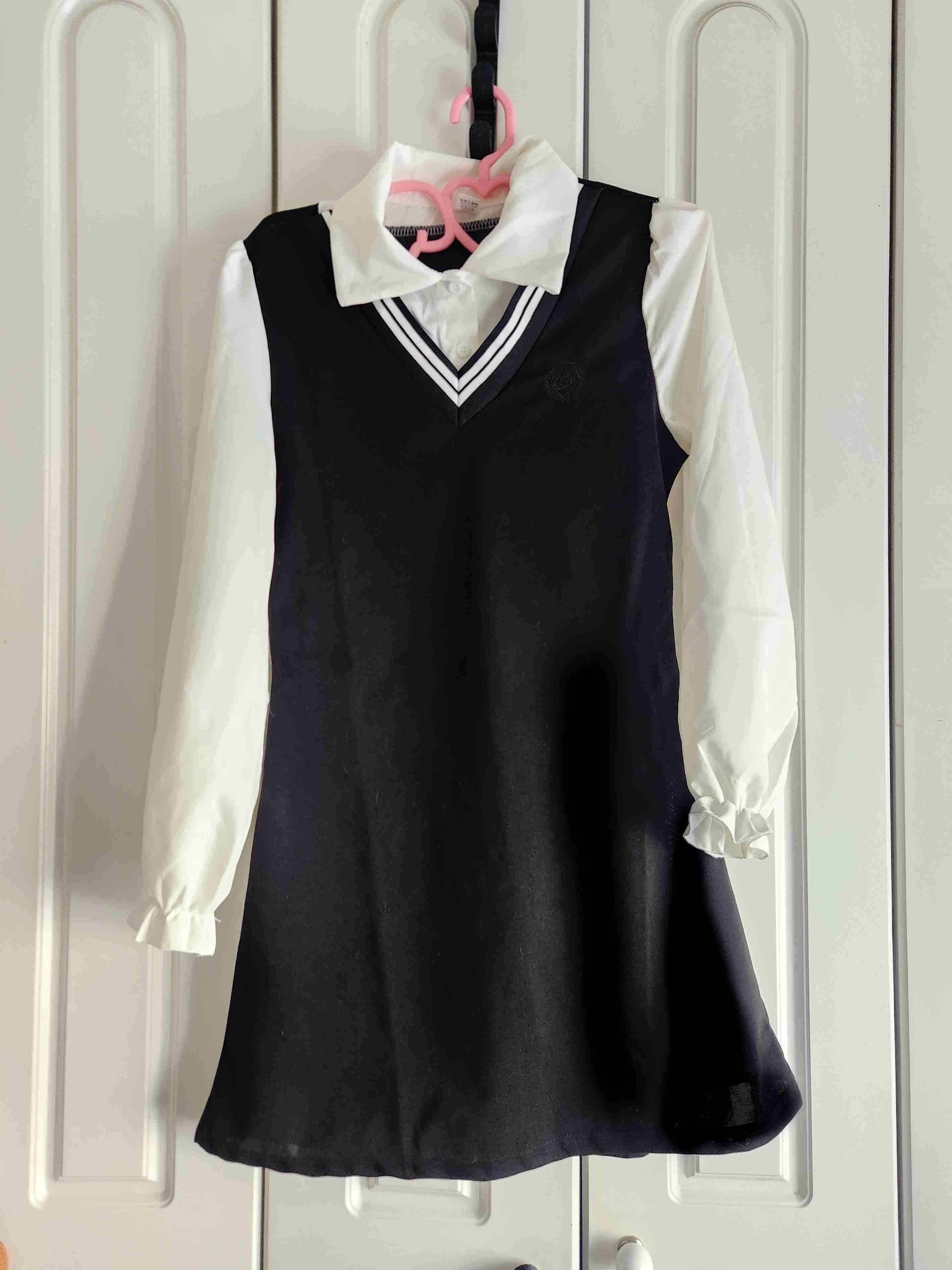 Vestido estilo Coreano Blanco y blanco