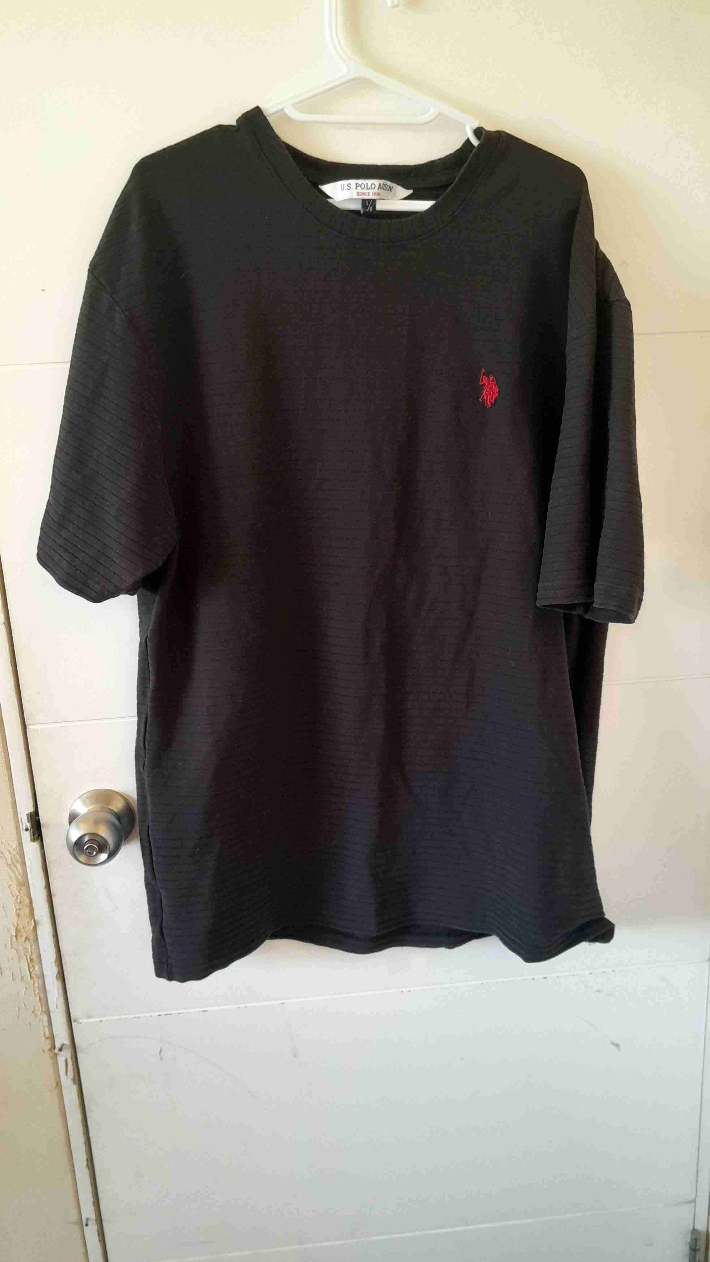 Polera negra US Polo ASSN