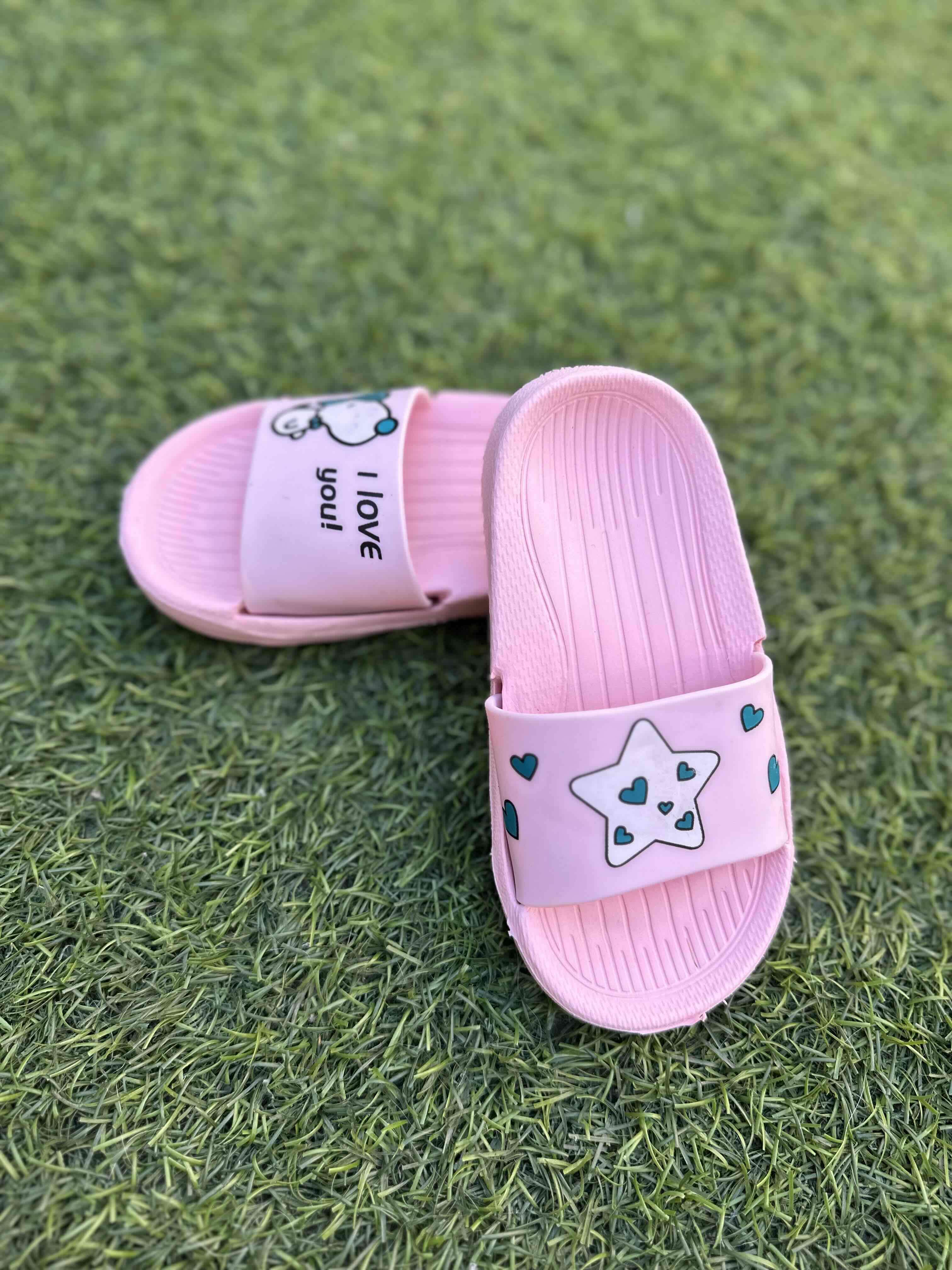 Sandalias rosadas con diseño infantil - miniatura 4