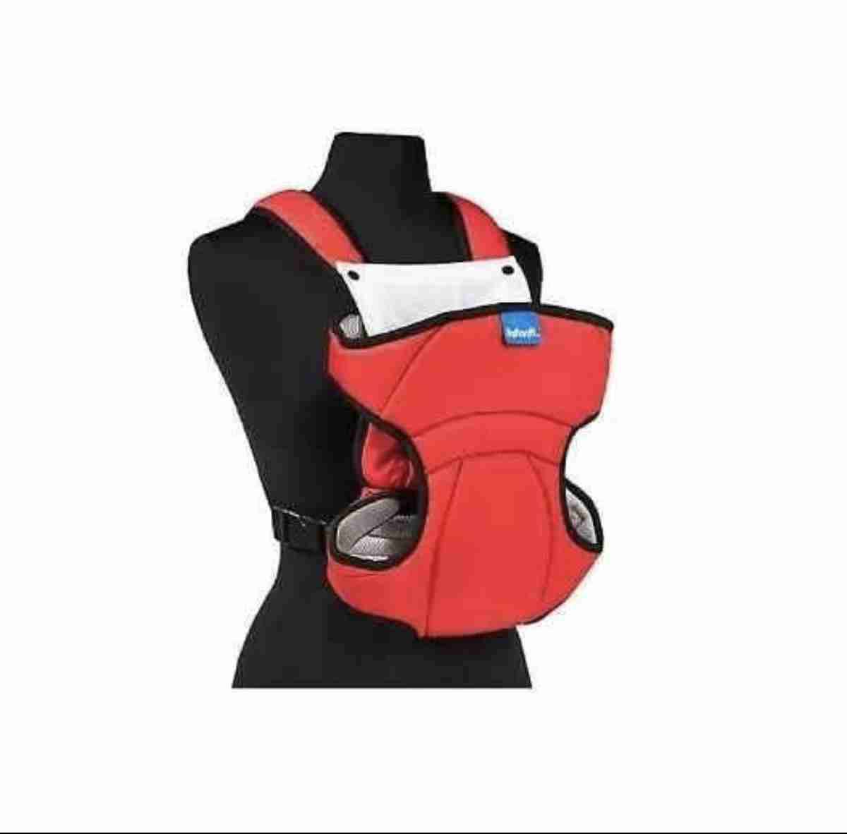 Mochila porta bebé roja