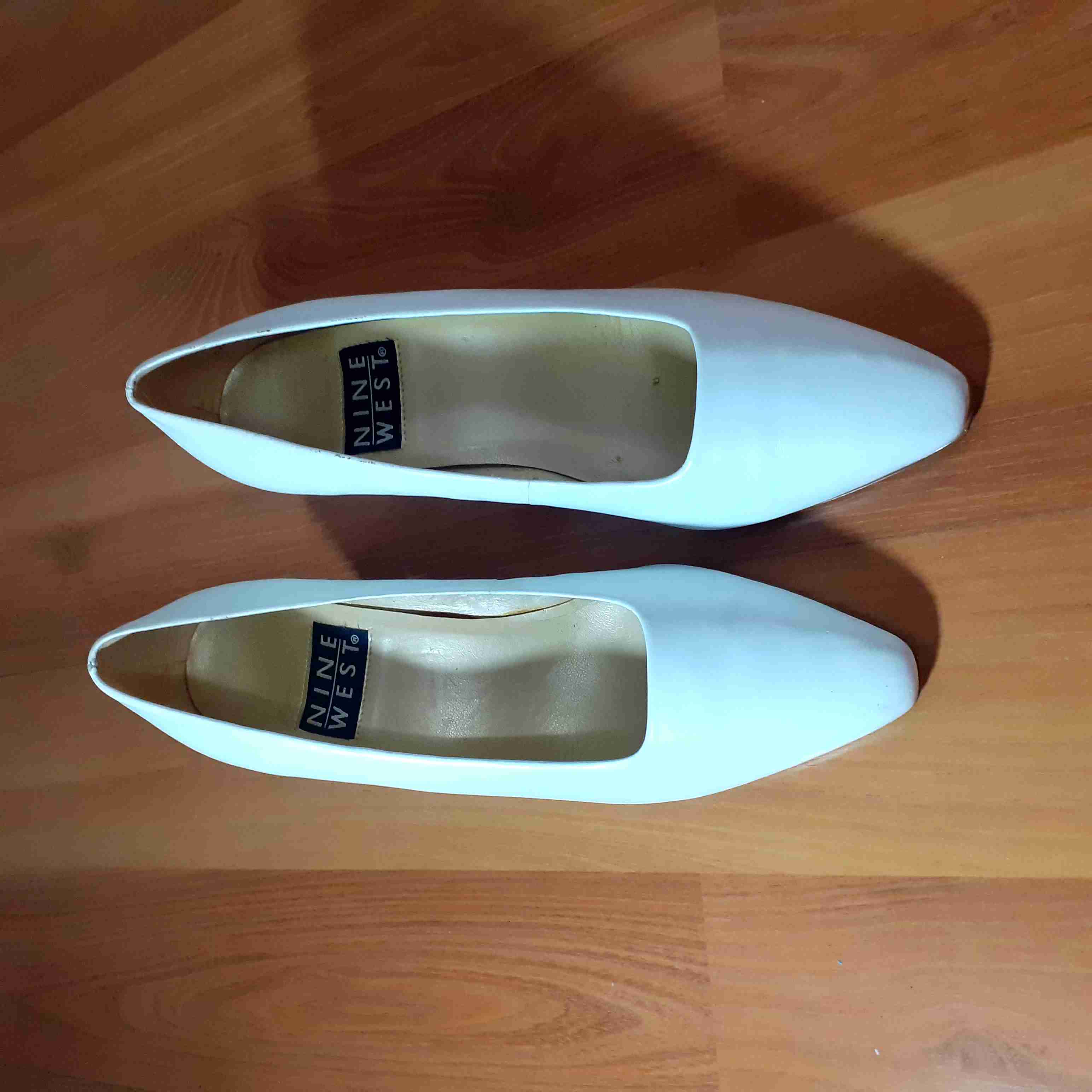 Zapatos blancos Nine West