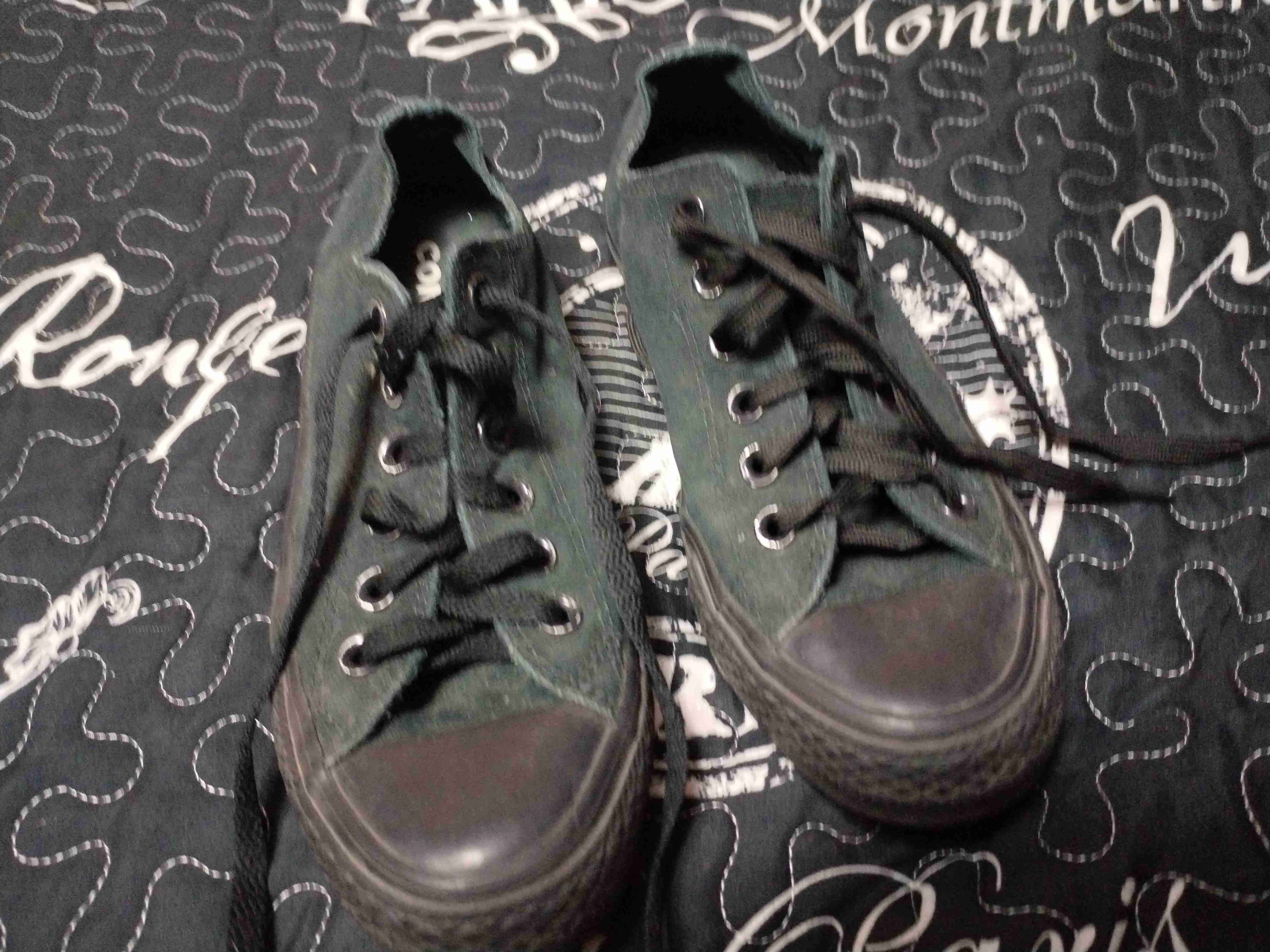Converse negras