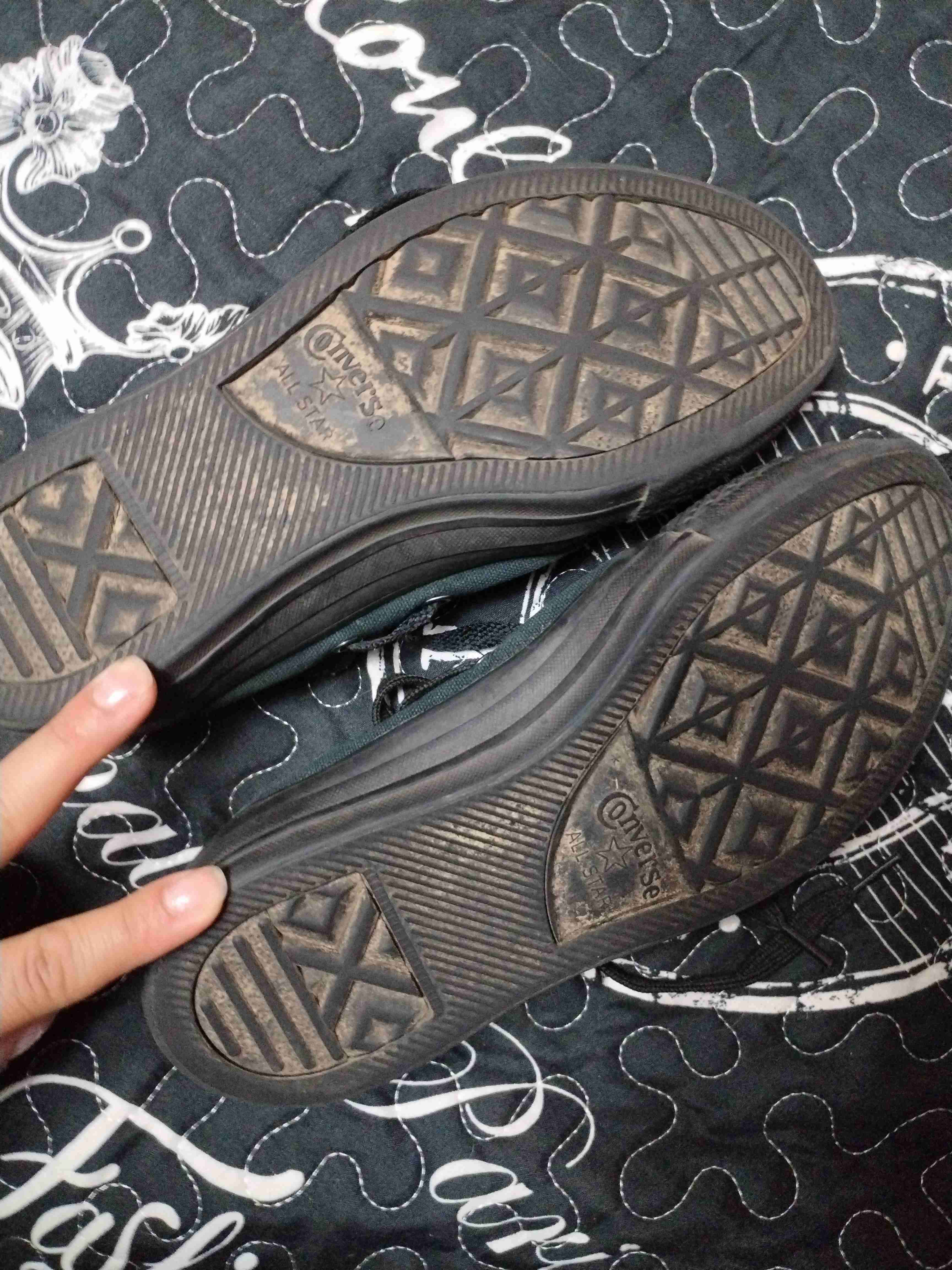 Converse negras - miniatura 3