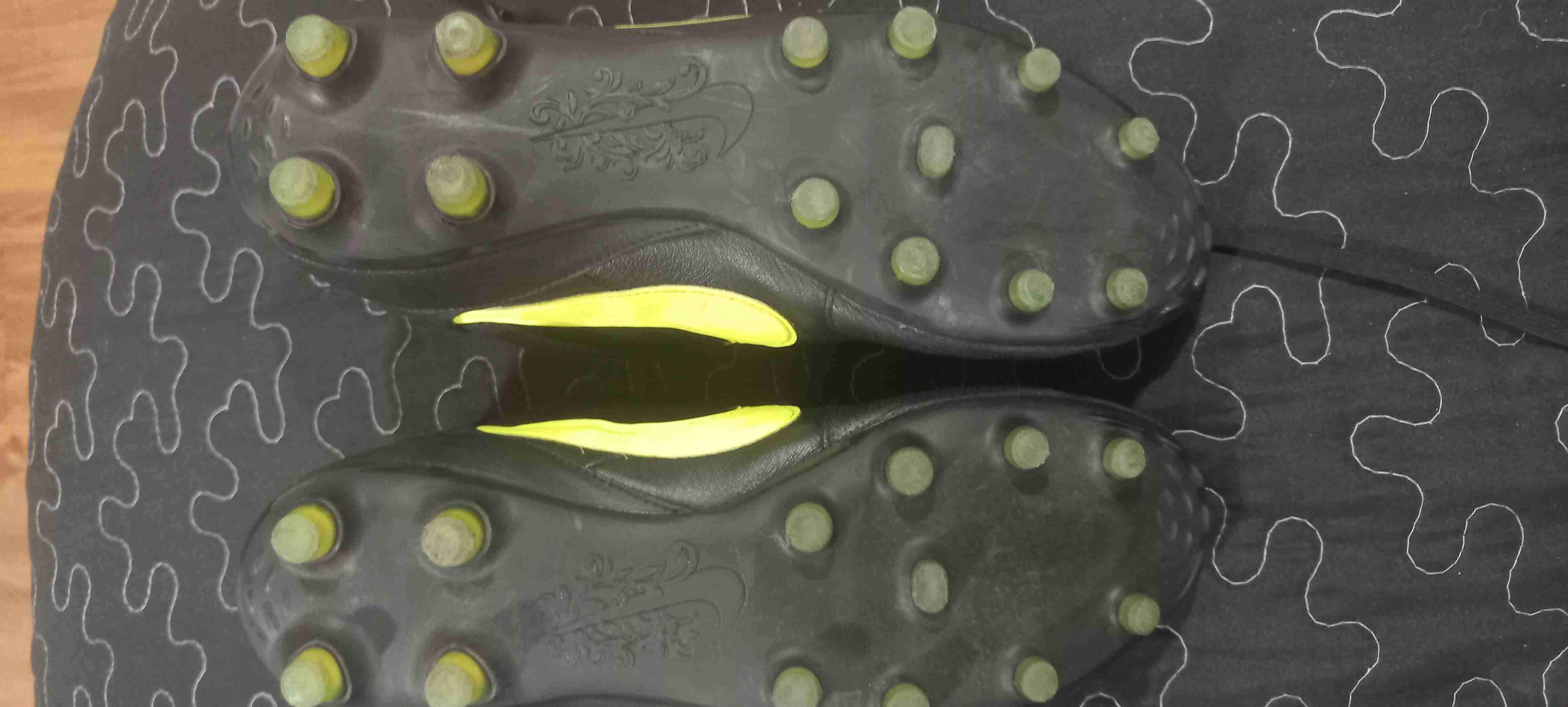 Zapatillas fútbol  Nike Premier negro y amarillo - miniatura 3