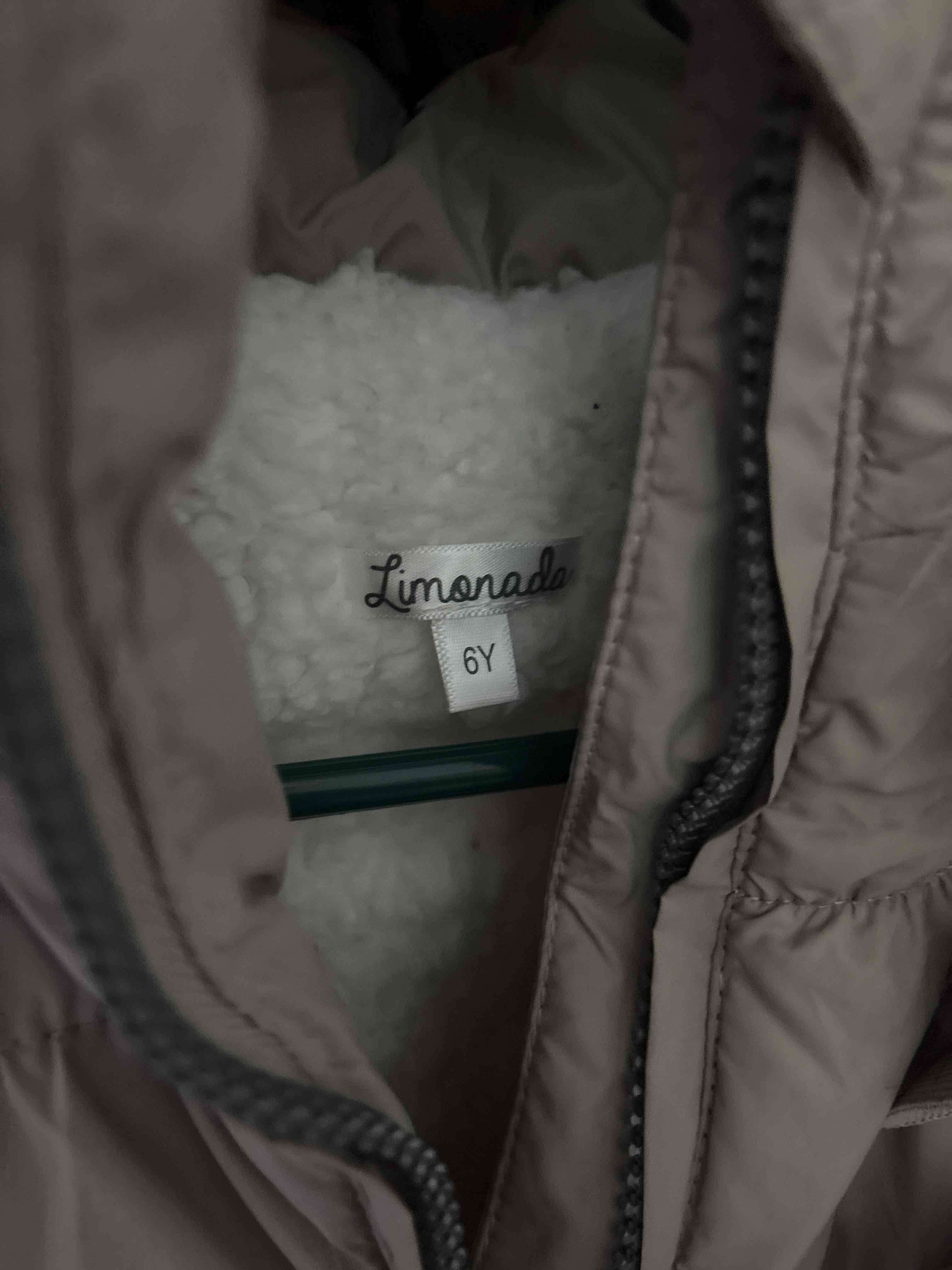 Abrigo con capucha y pelo suave - miniatura 2