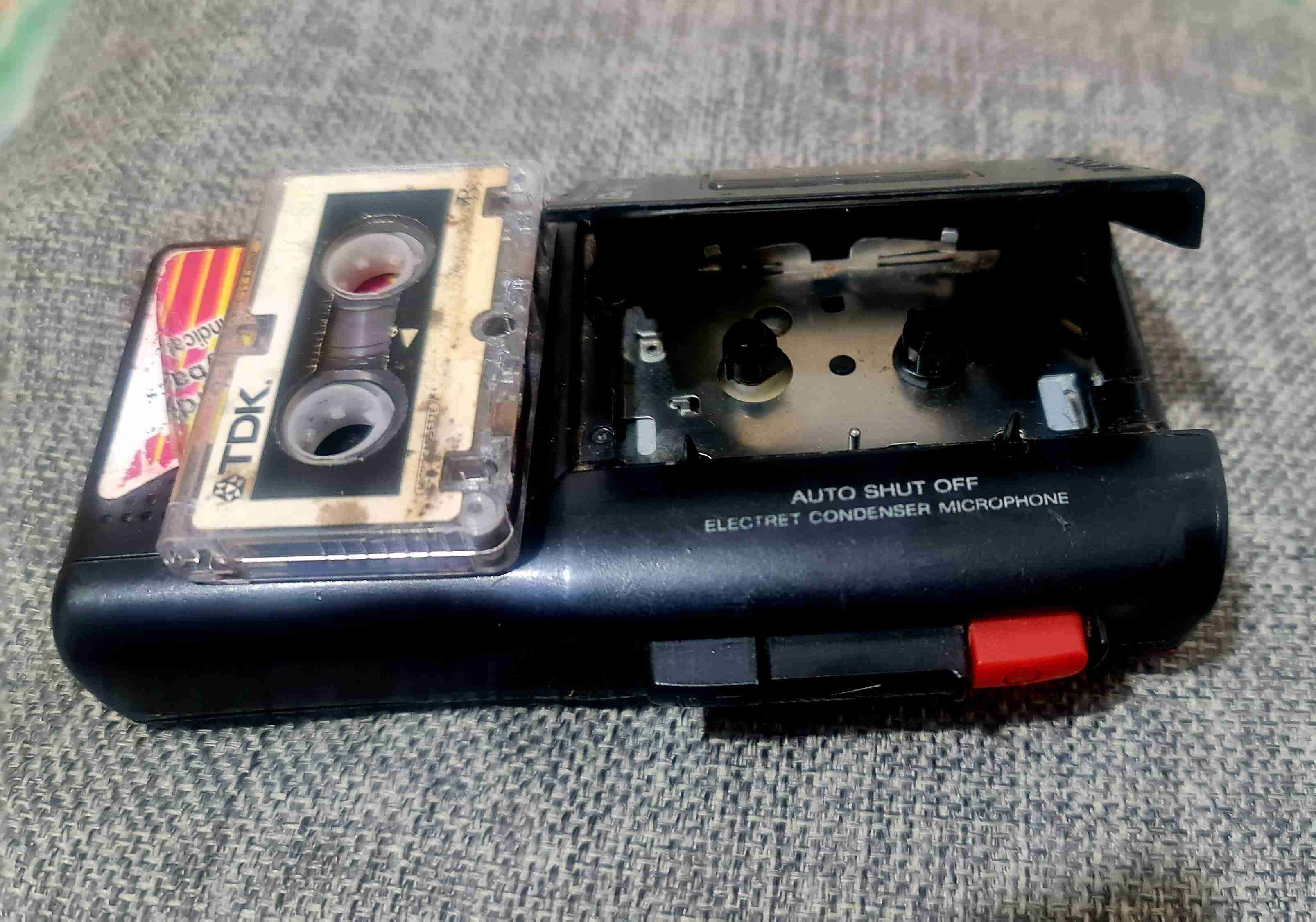 Grabadora de microcassette Sony M-427 - miniatura 2