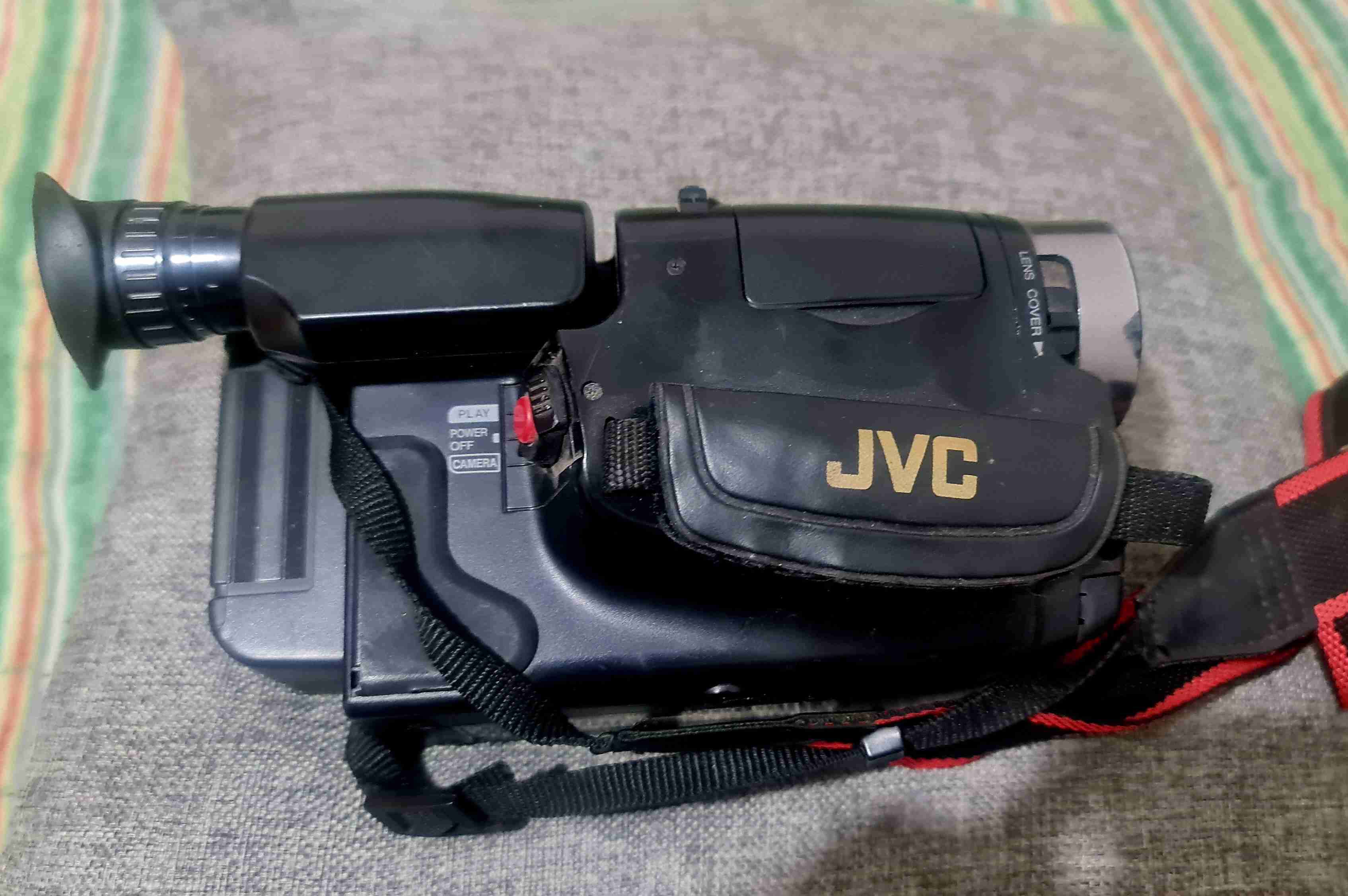 Videocámara JVC GR-AX237UM - miniatura 3