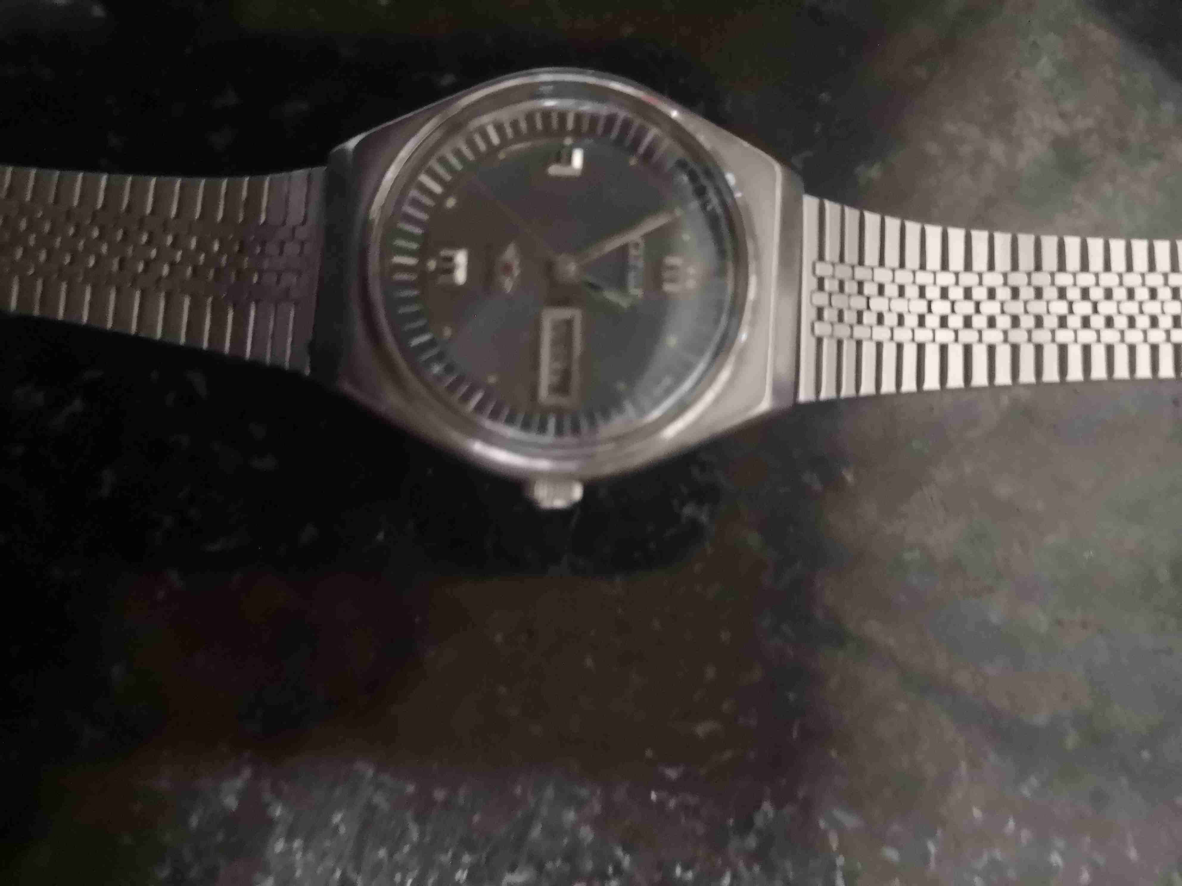 Reloj clásico de acero - miniatura 2