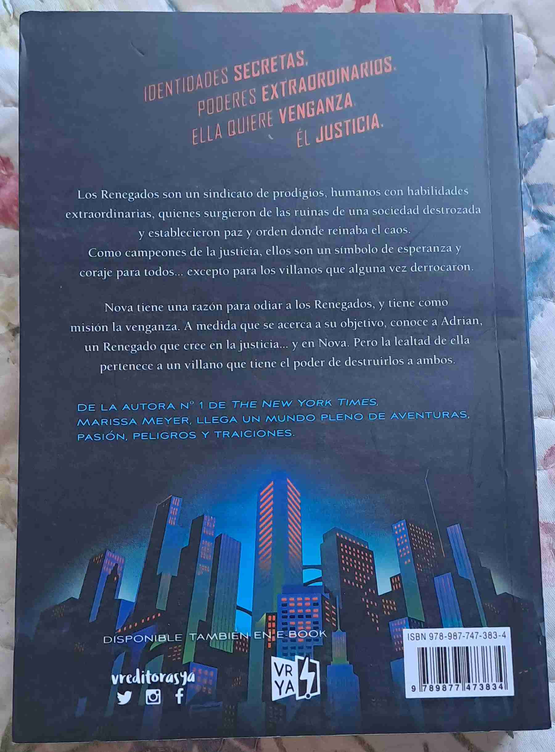 Libro Renegados de Marissa Meyer - miniatura 2