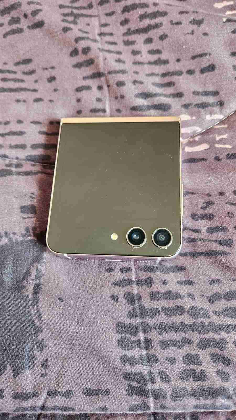 Smartphone plegable flip z5 - miniatura 4