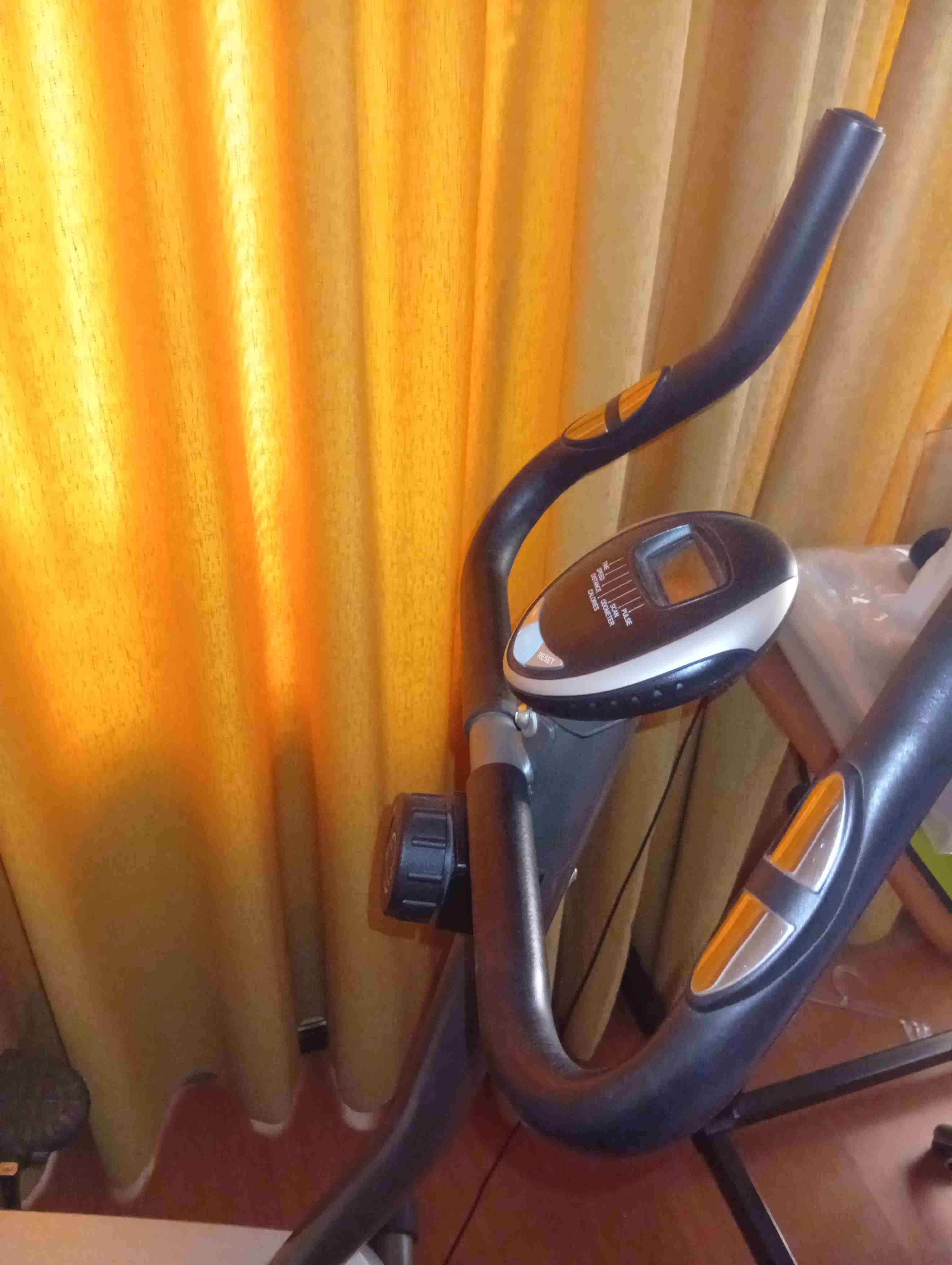 Bicicleta estática para ejercicio - miniatura 5