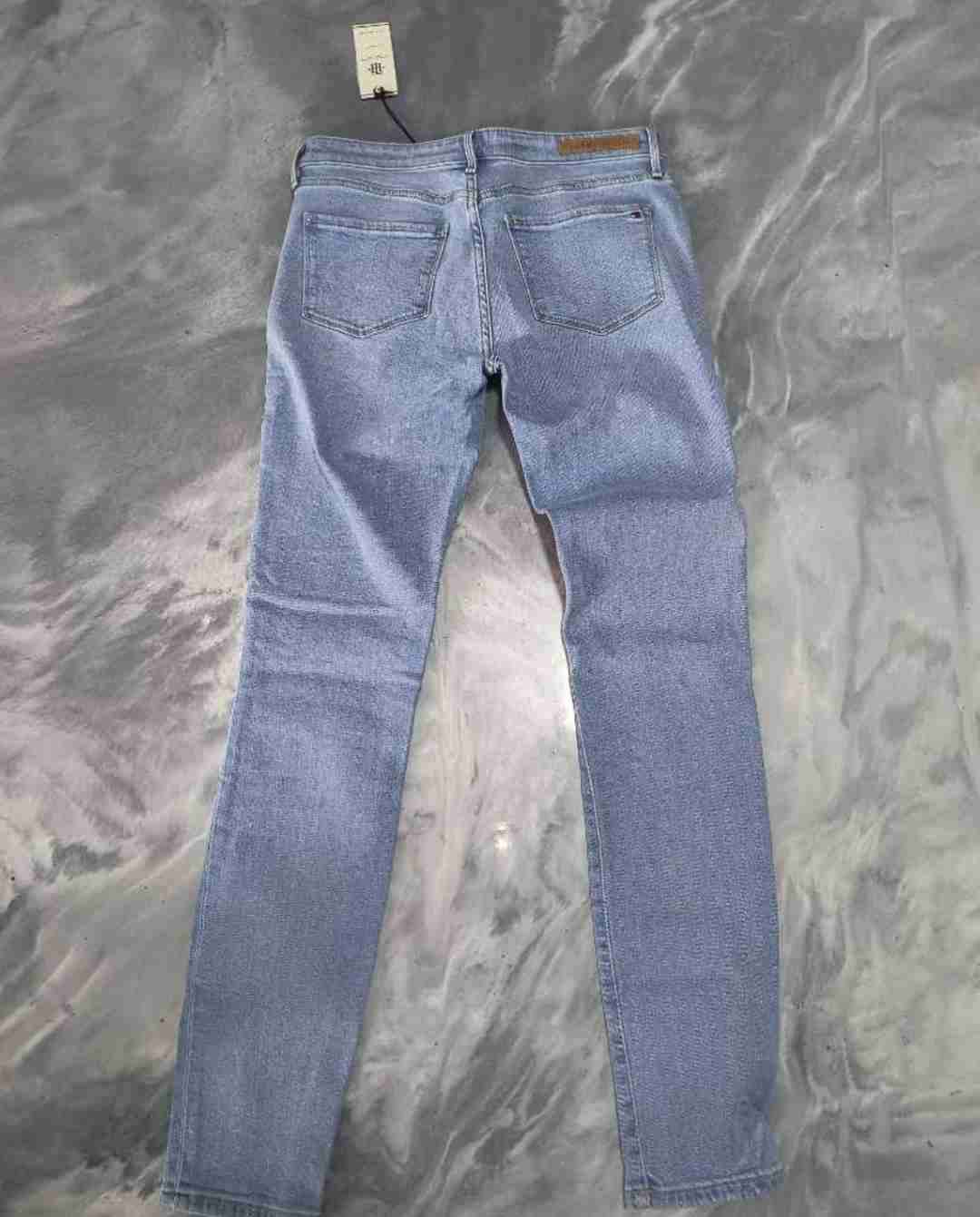 Jeans Tommy Hilfiger azul claros nuevos - miniatura 2