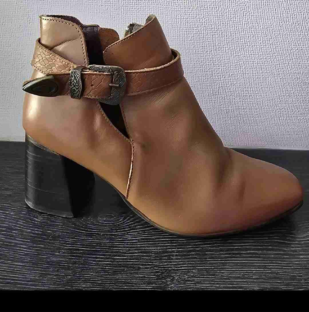 Botín cuero 36 marrón con hebilla - miniatura 4