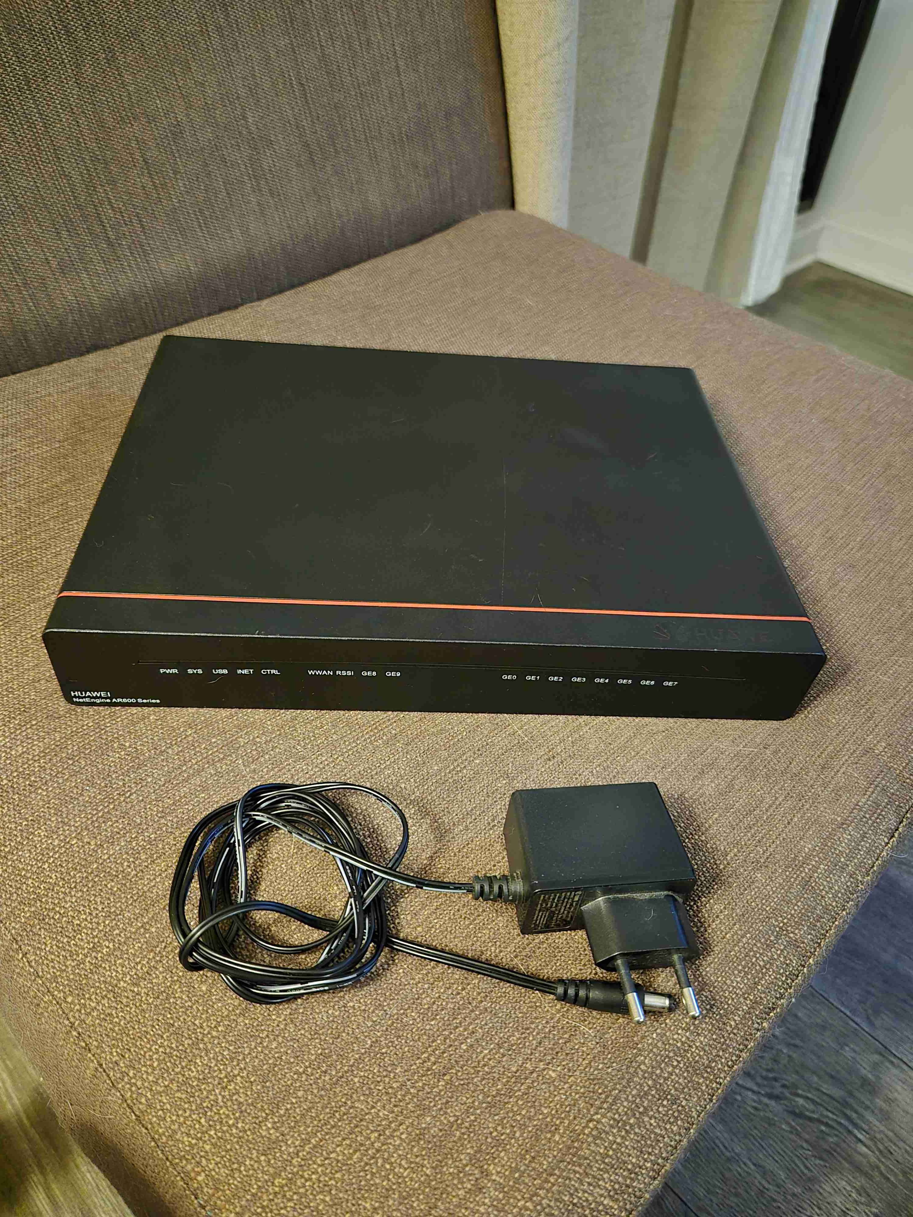 Router Empresarial Huawei AR651 – Gigabit / Alto R