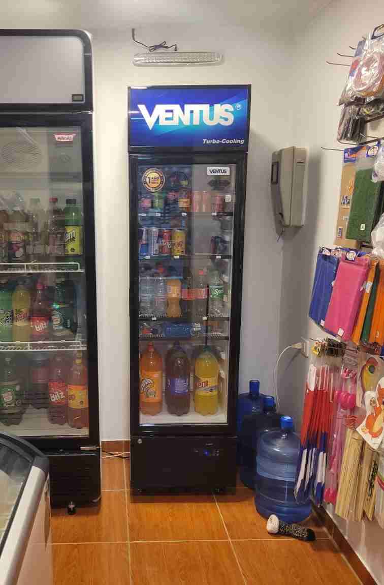 Visicooler vertical Ventus