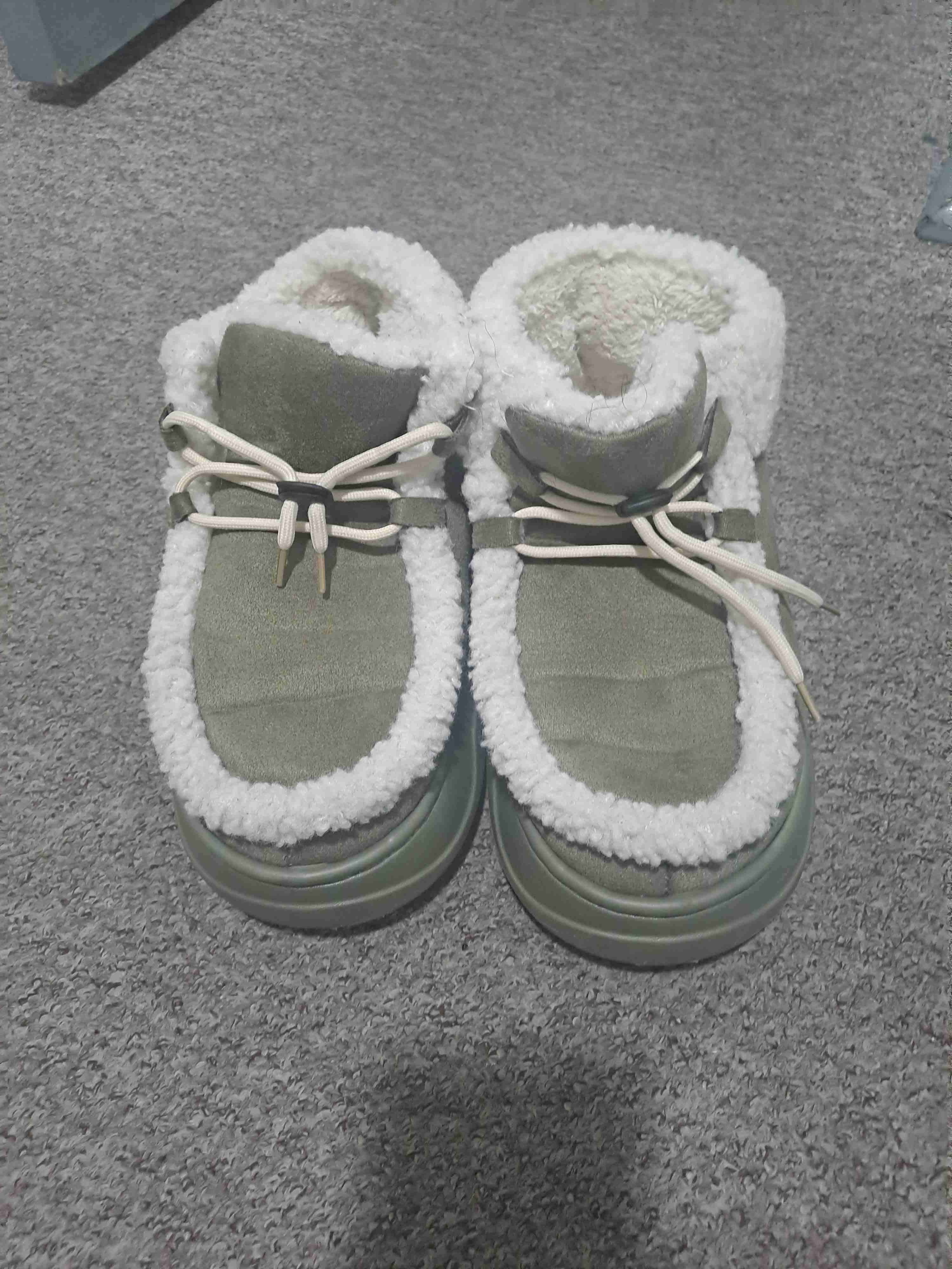Pantuflas abrigadas verdes