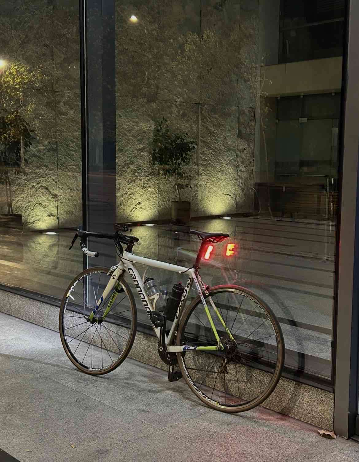 Bicicleta de carretera Cannondale - miniatura 2