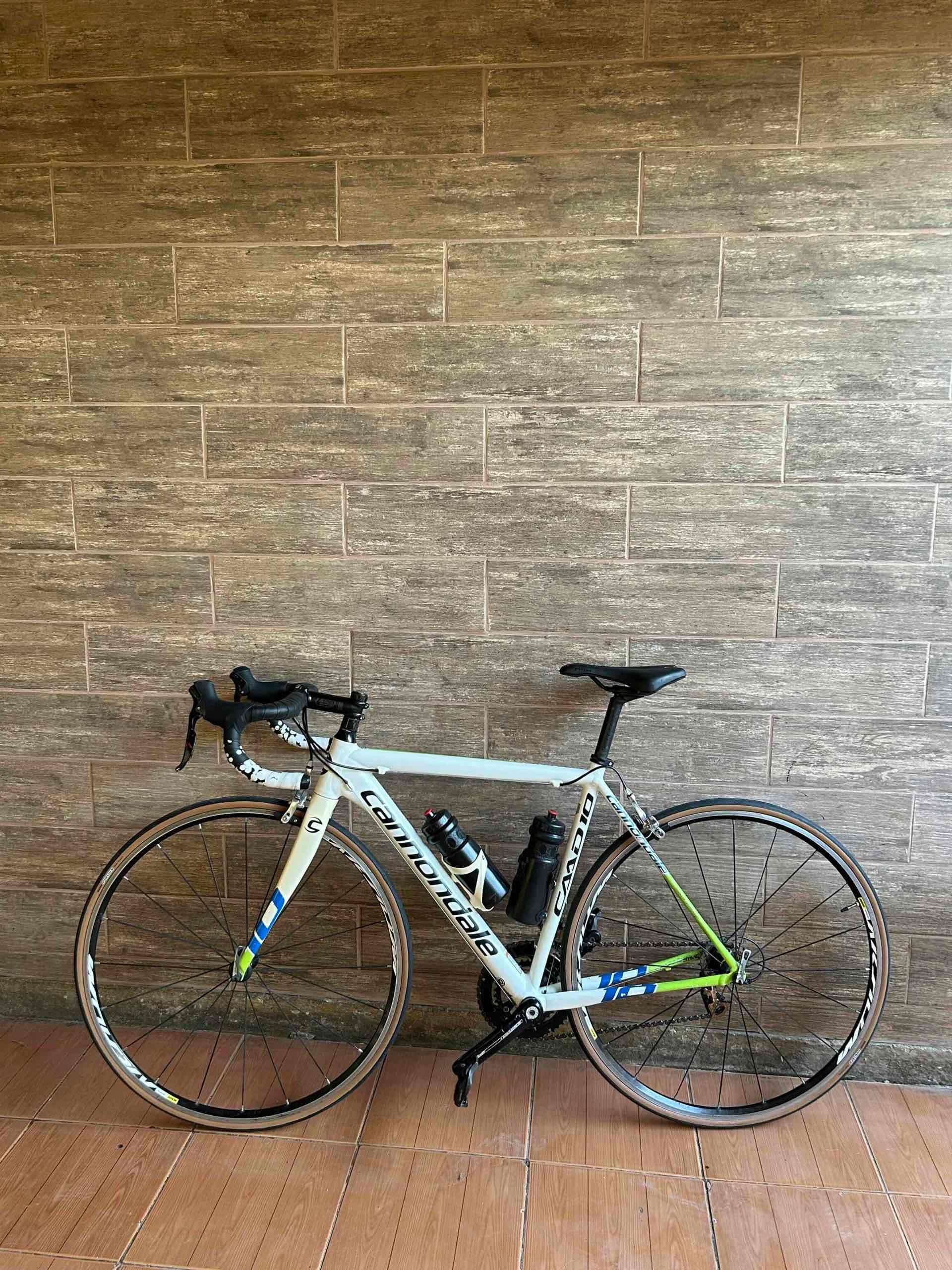 Bicicleta de carretera Cannondale - miniatura 4