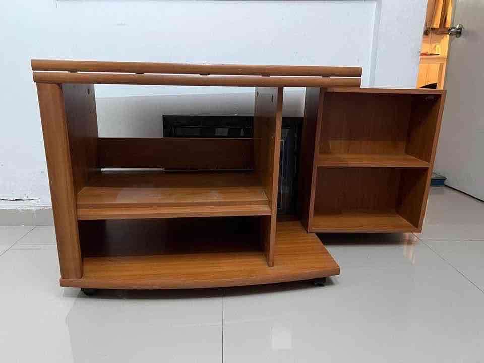 Mueble para TV de madera - miniatura 2
