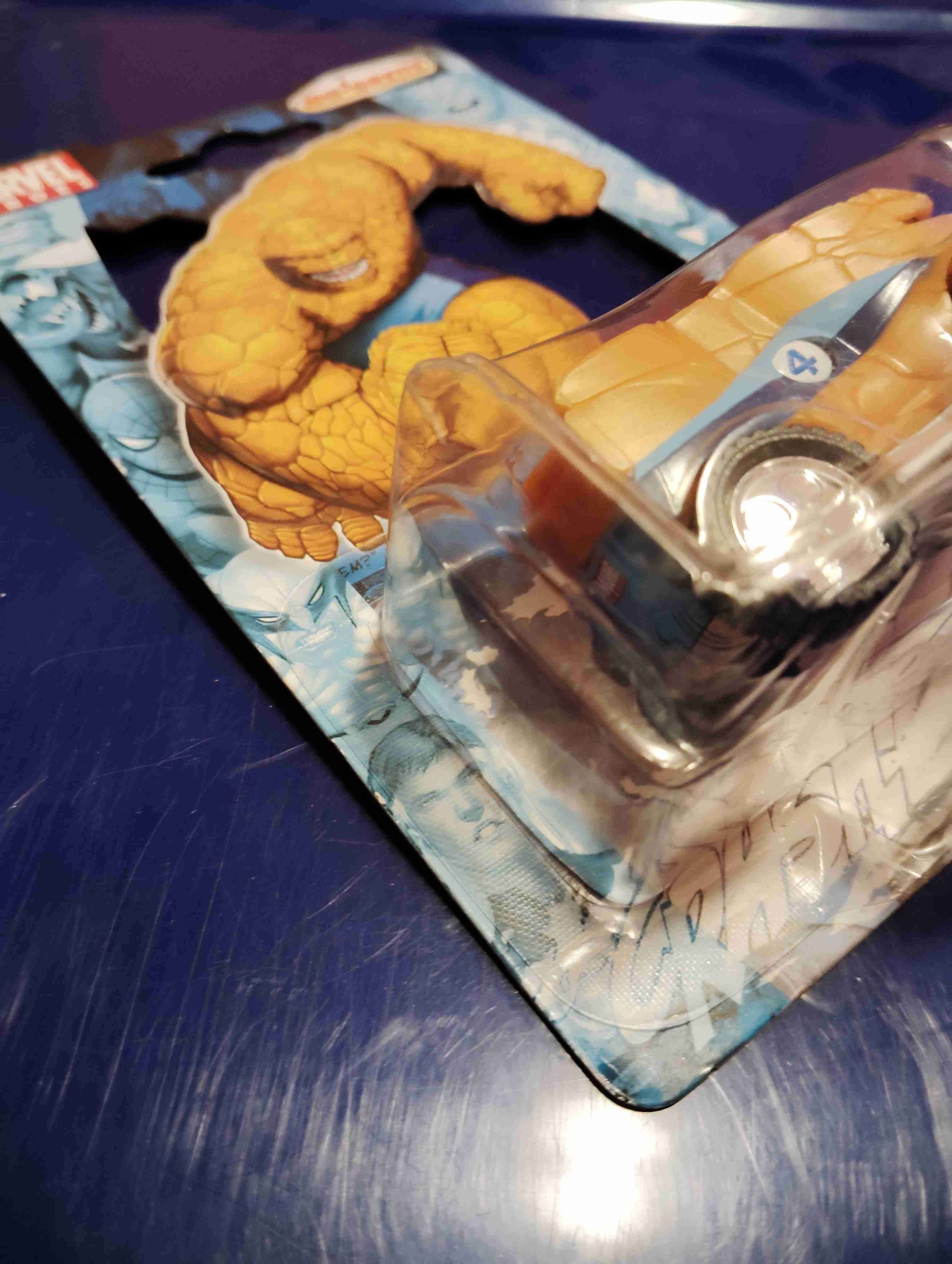 Auto de juguete Marvel Majorette 2005 - miniatura 3