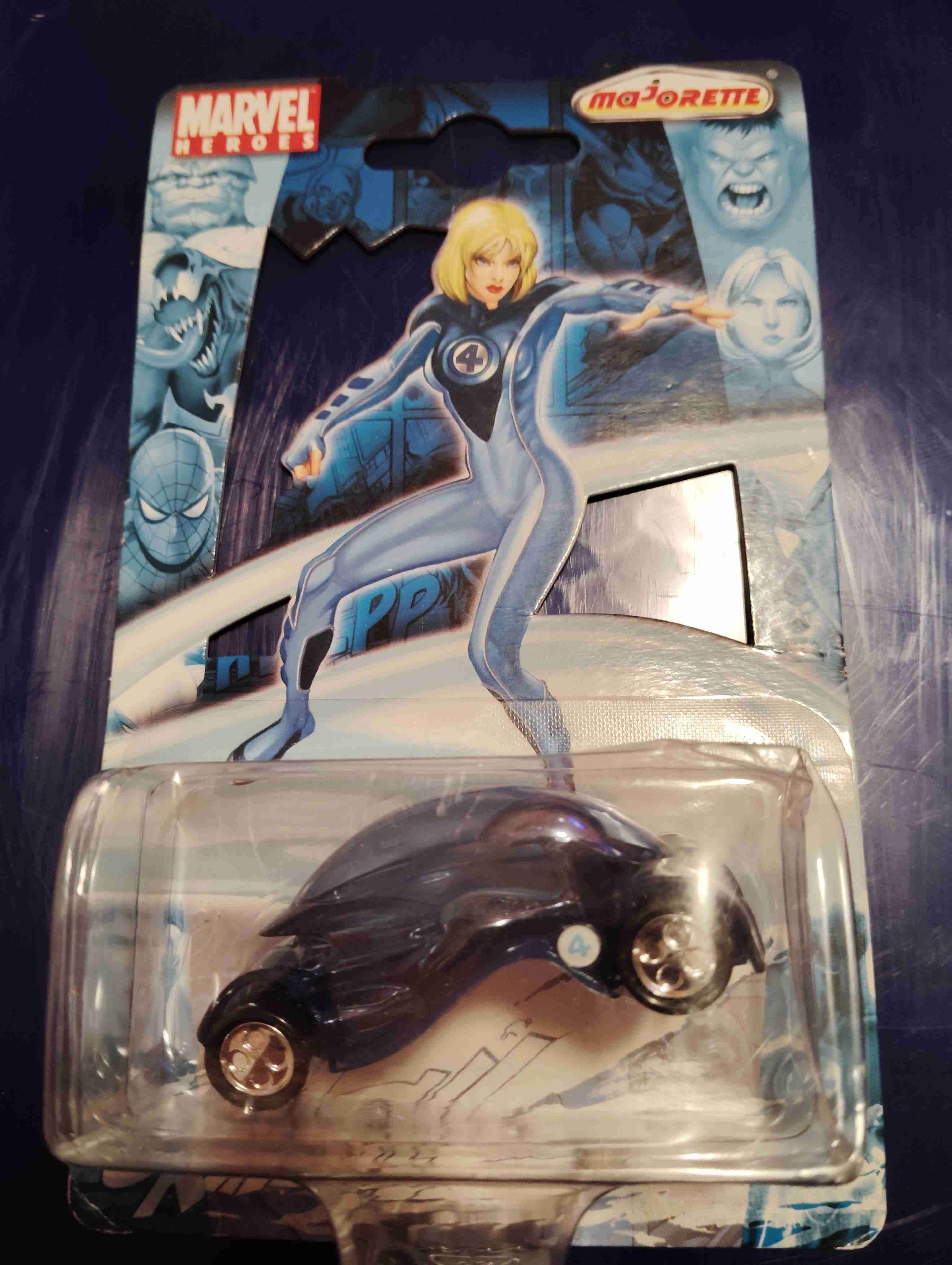 Auto de juguete Marvel Majorette 2005