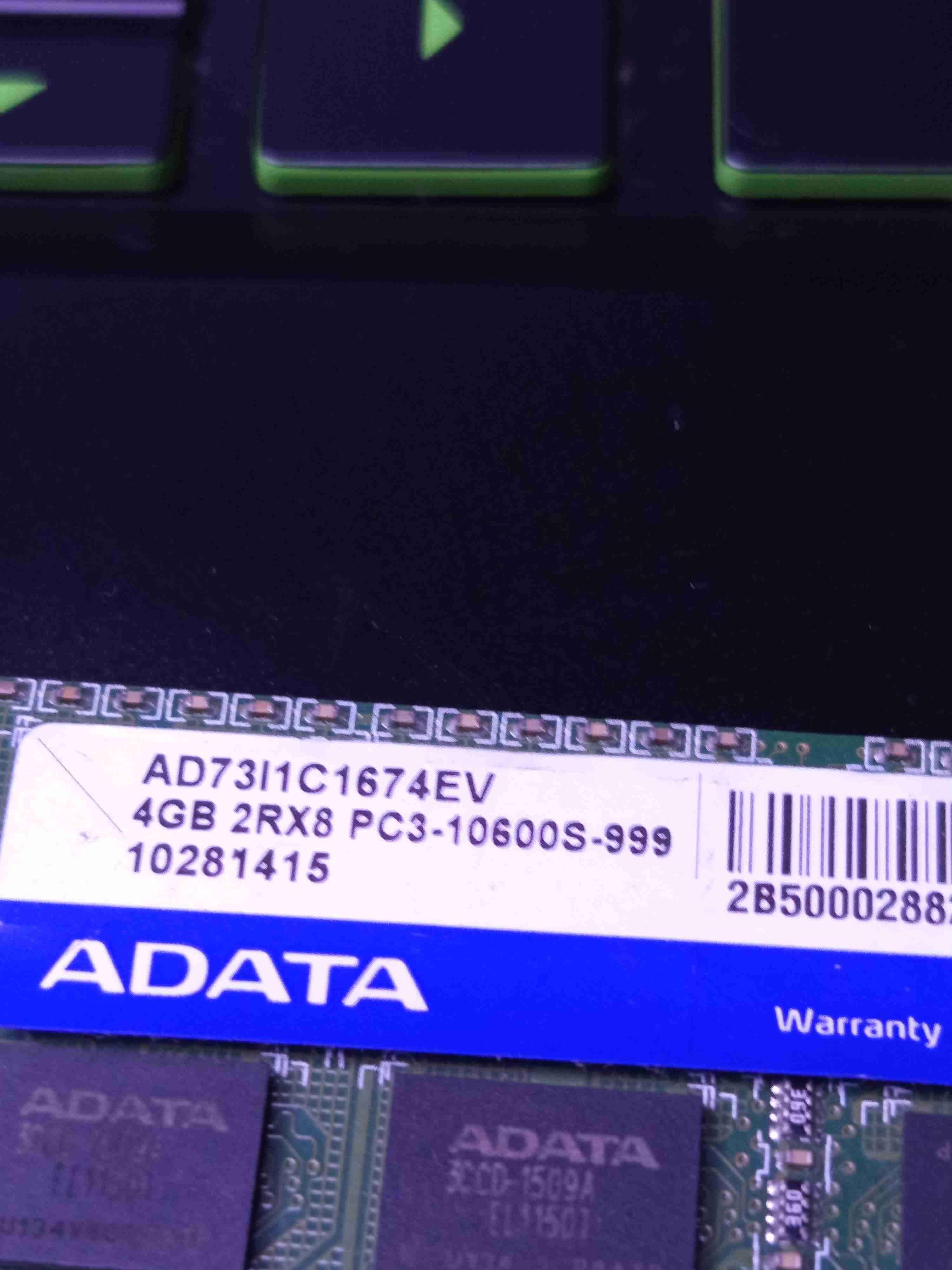 Memoria RAM ADATA 4GB DDR3 - 2