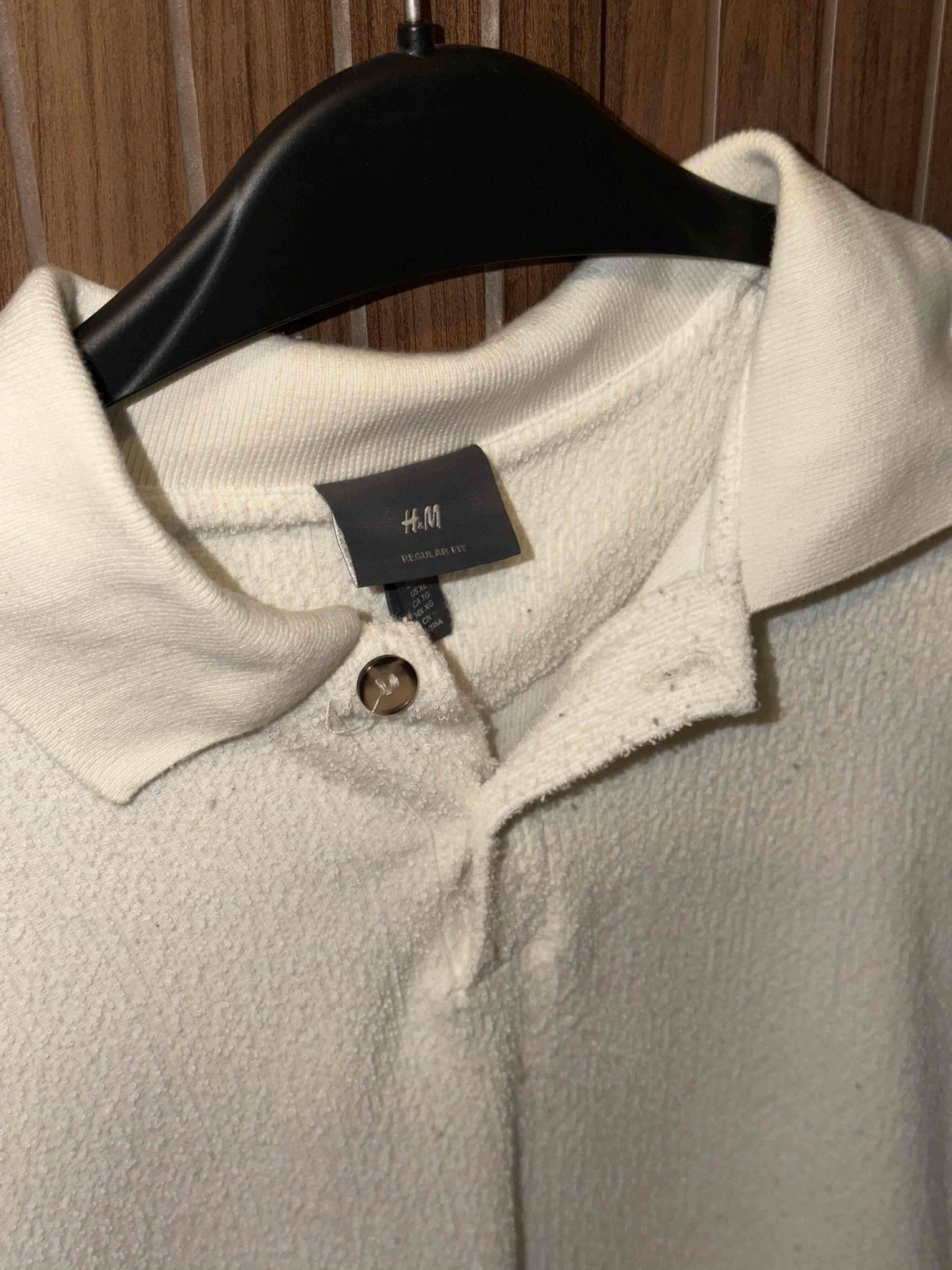 Polera Blanca crema manga larga H&M ( XL ) - miniatura 2
