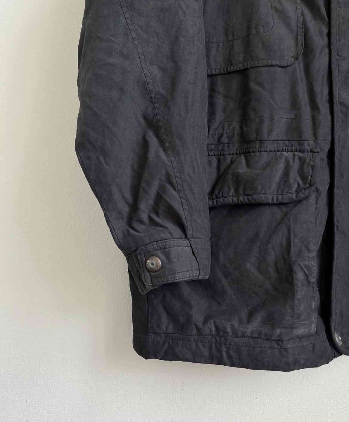 Chaqueta negra - miniatura 2