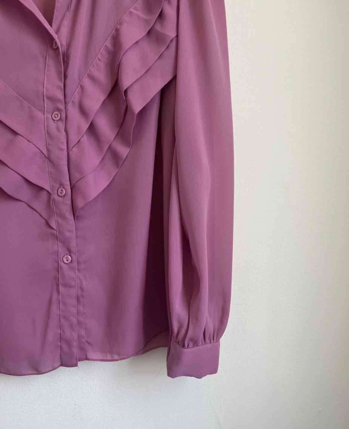 Blusa rosa con hombreras - miniatura 3