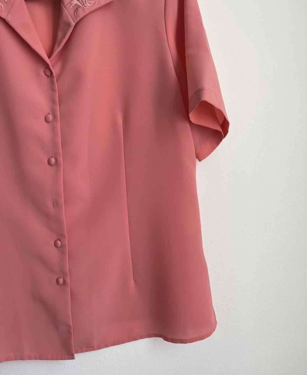 Blusa rosa con hombreras - miniatura 3