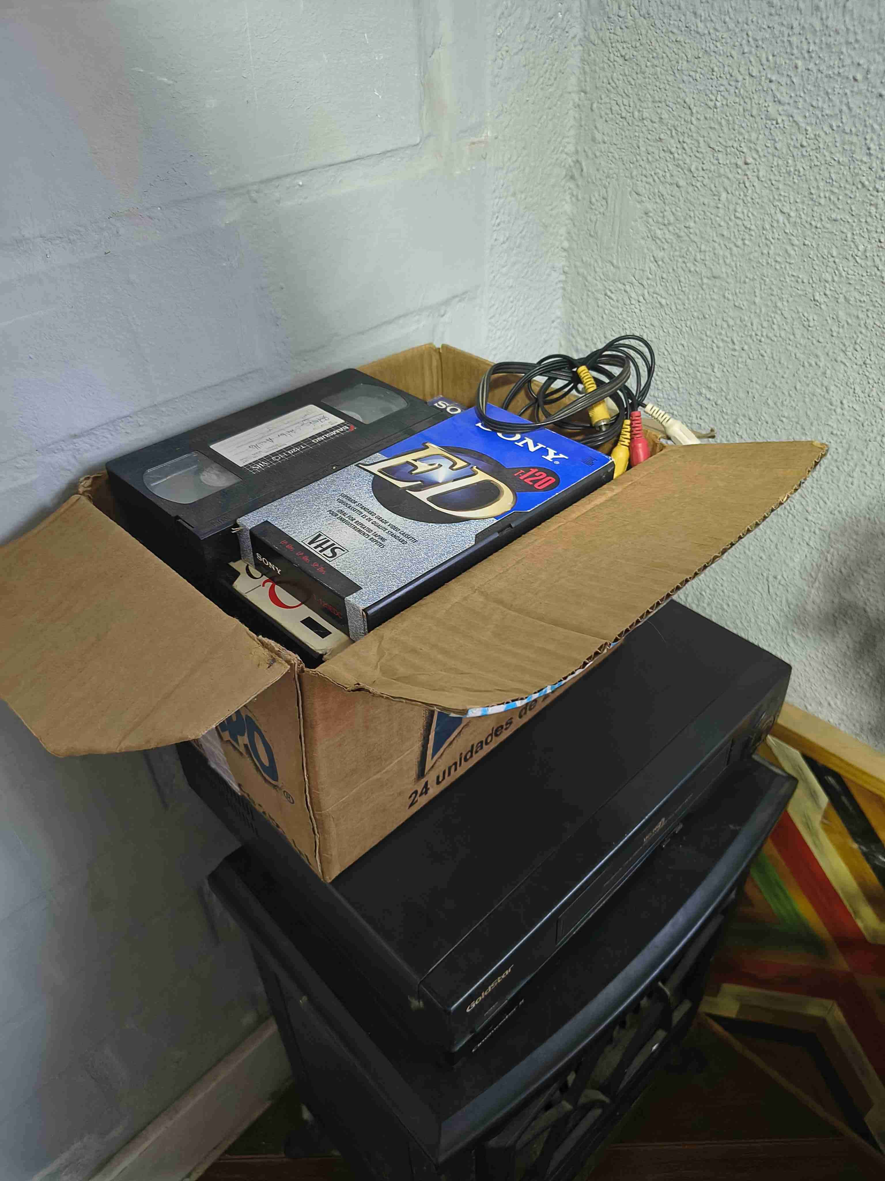 Reproductor VHS GoldStar Cinemaster - miniatura 3