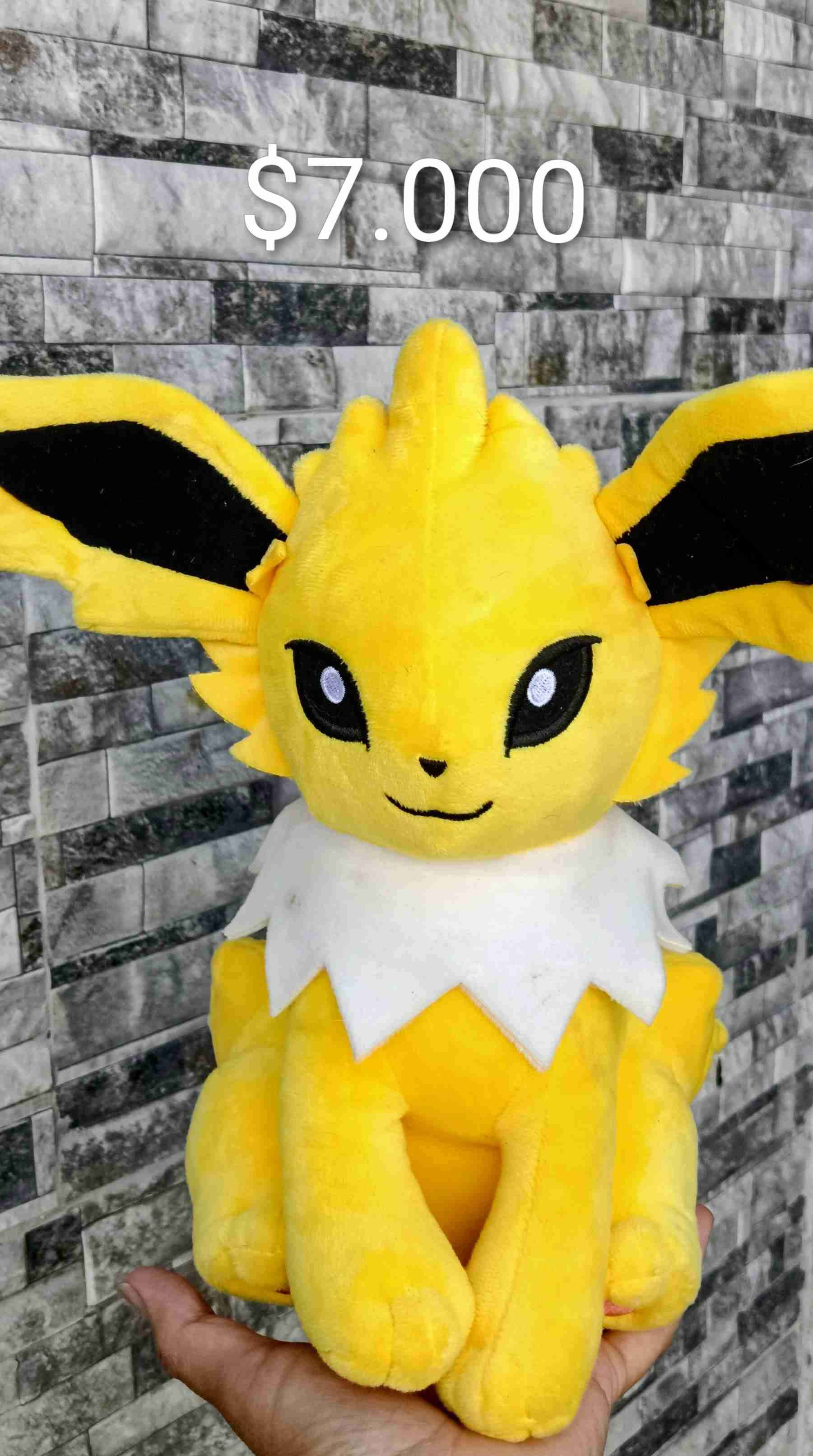 Peluche amarillo grande