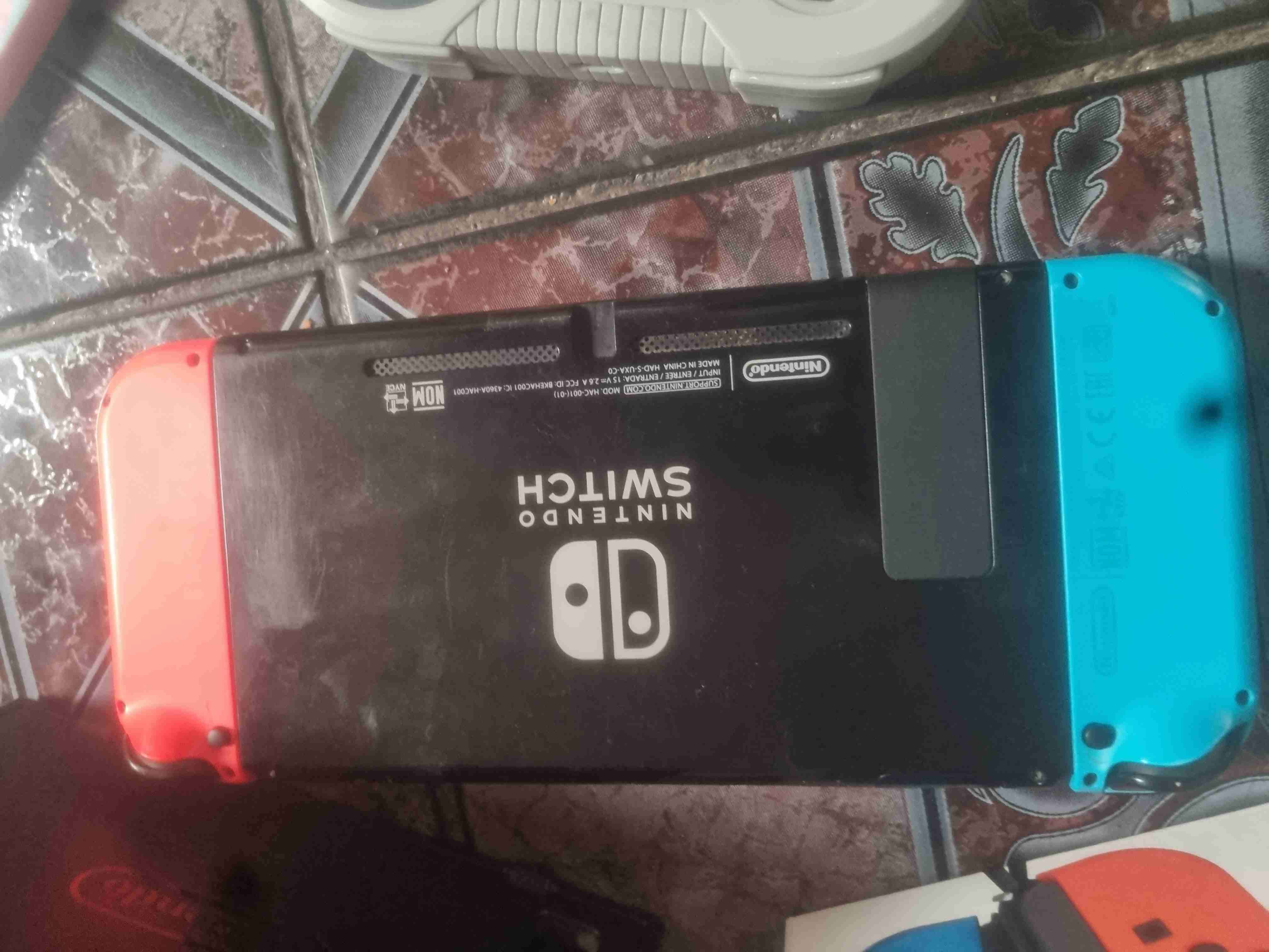 Consola Nintendo Switch - miniatura 4