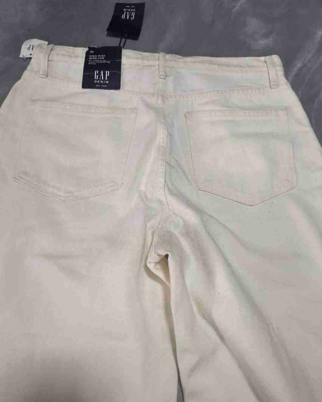 Pantalones Gap beige nuevos - miniatura 3