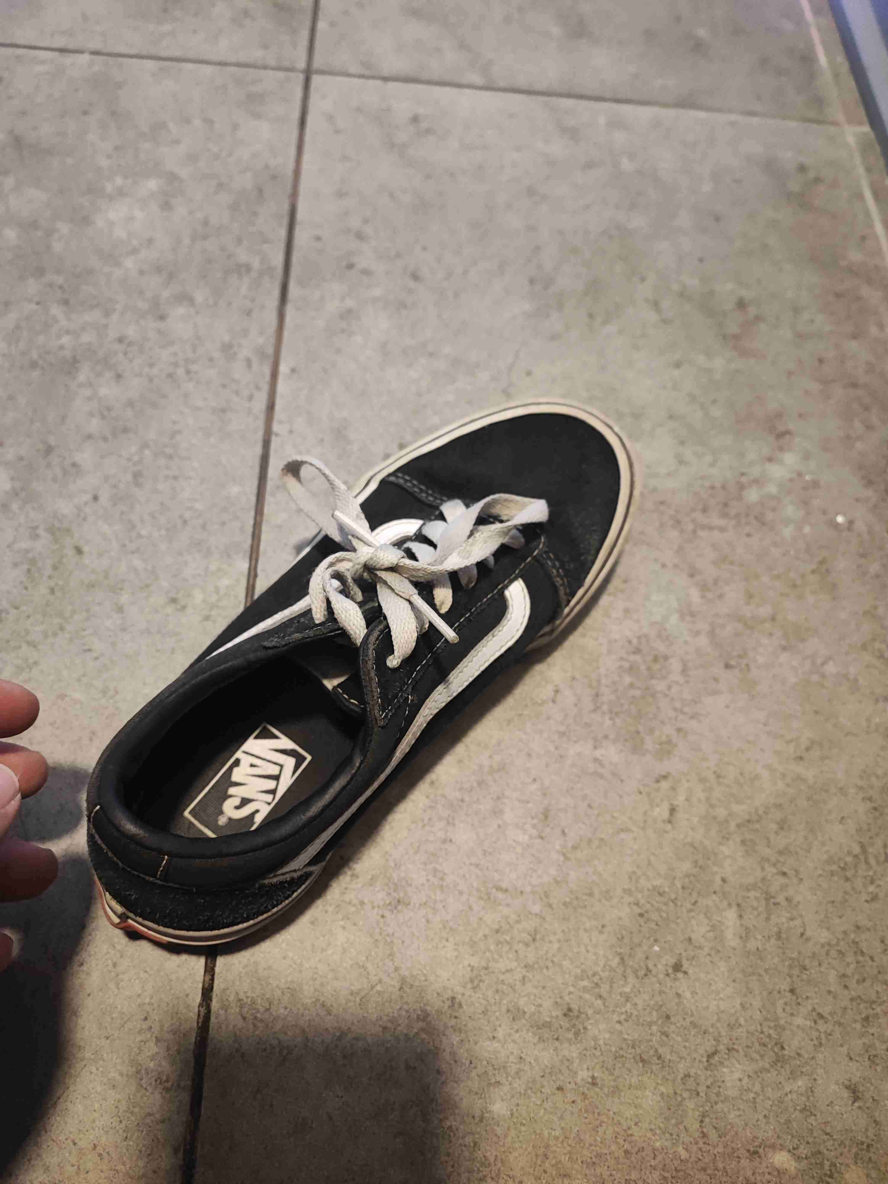 Zapatillas Vans negras usadas