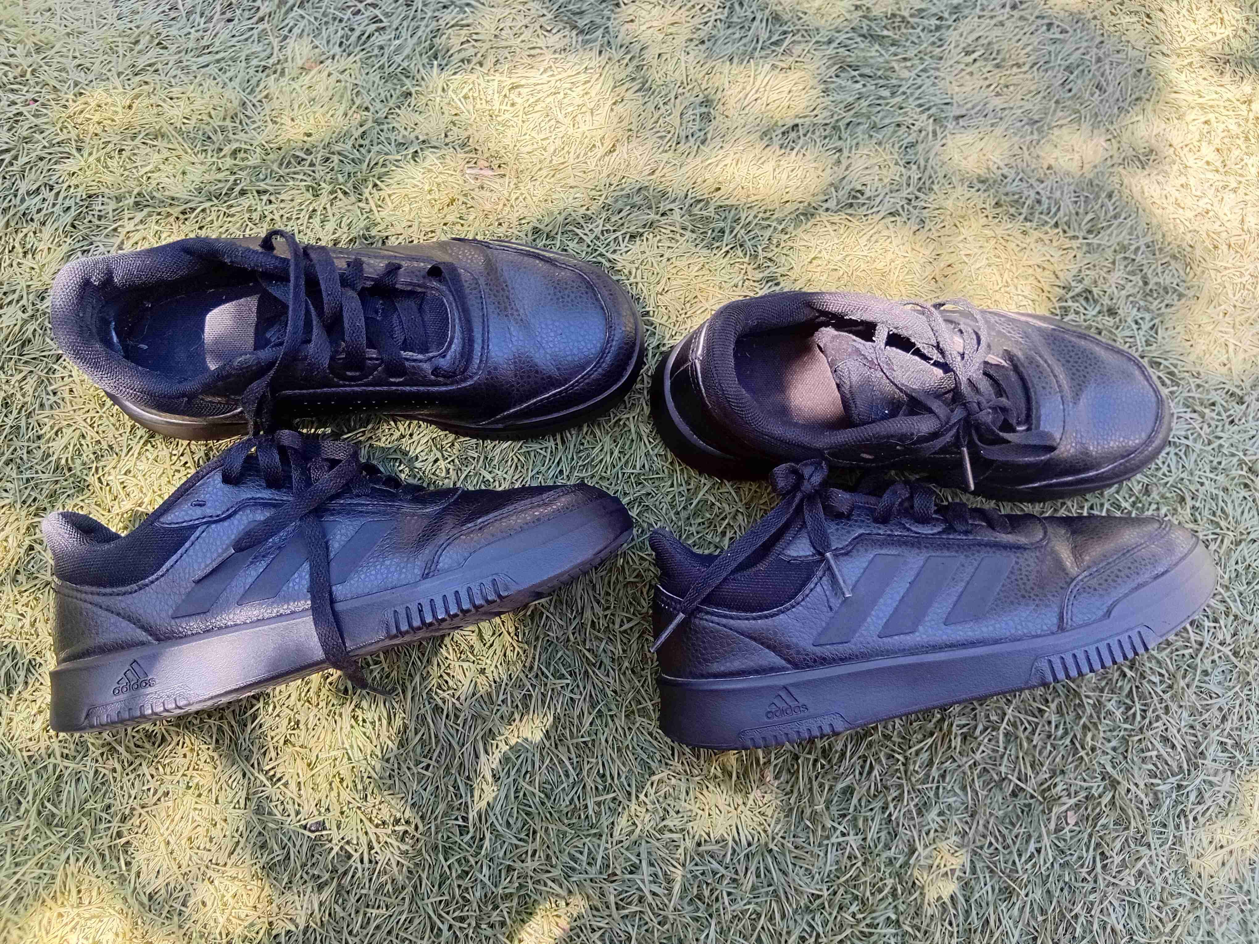 Zapatillas negras adidas - miniatura 2