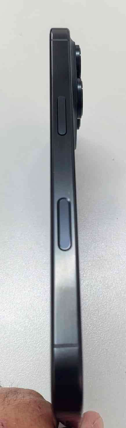 iPhone 16Pro 128 gb - 2