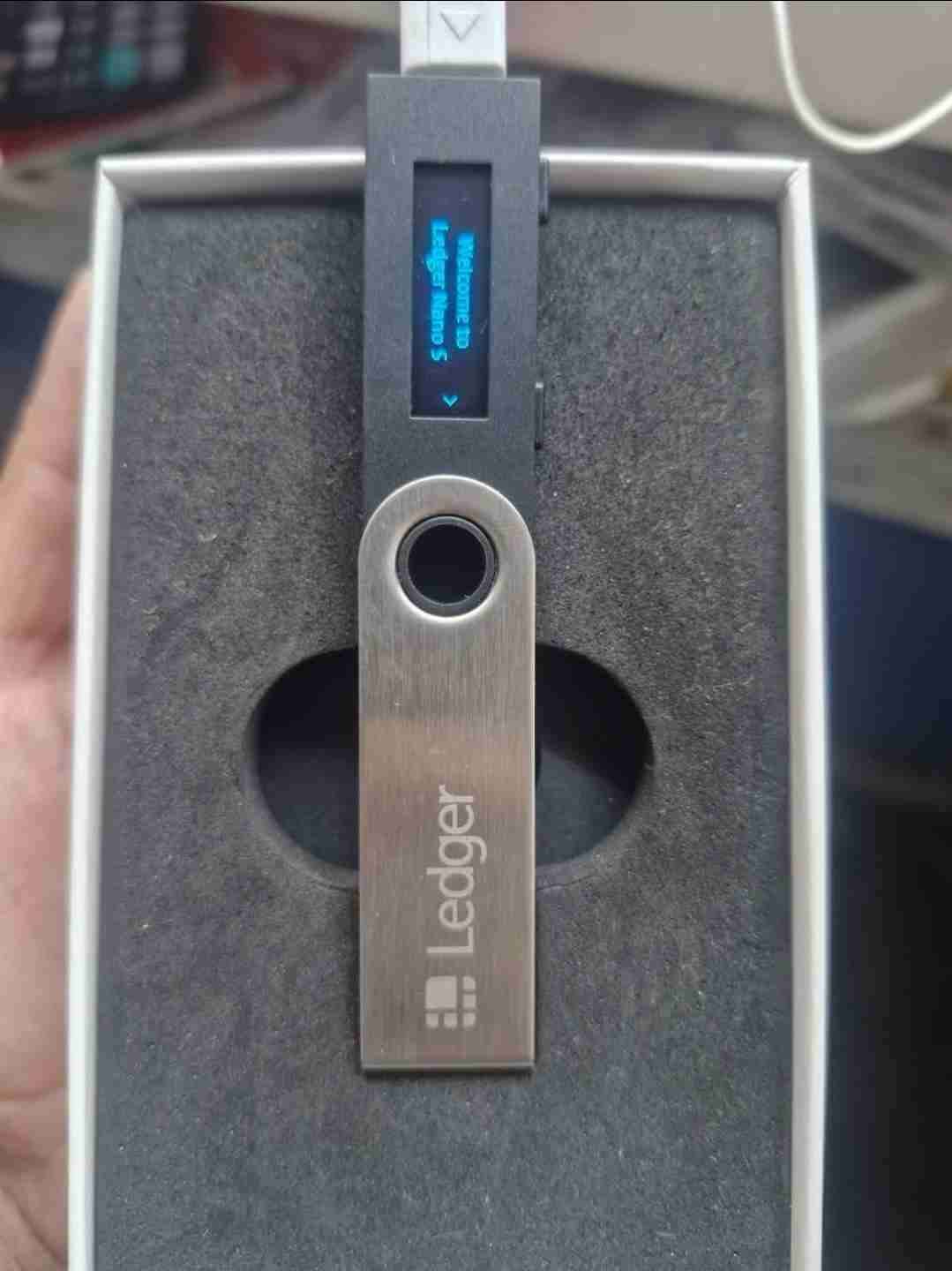 Ledger Nano S billetera hardware - miniatura 3