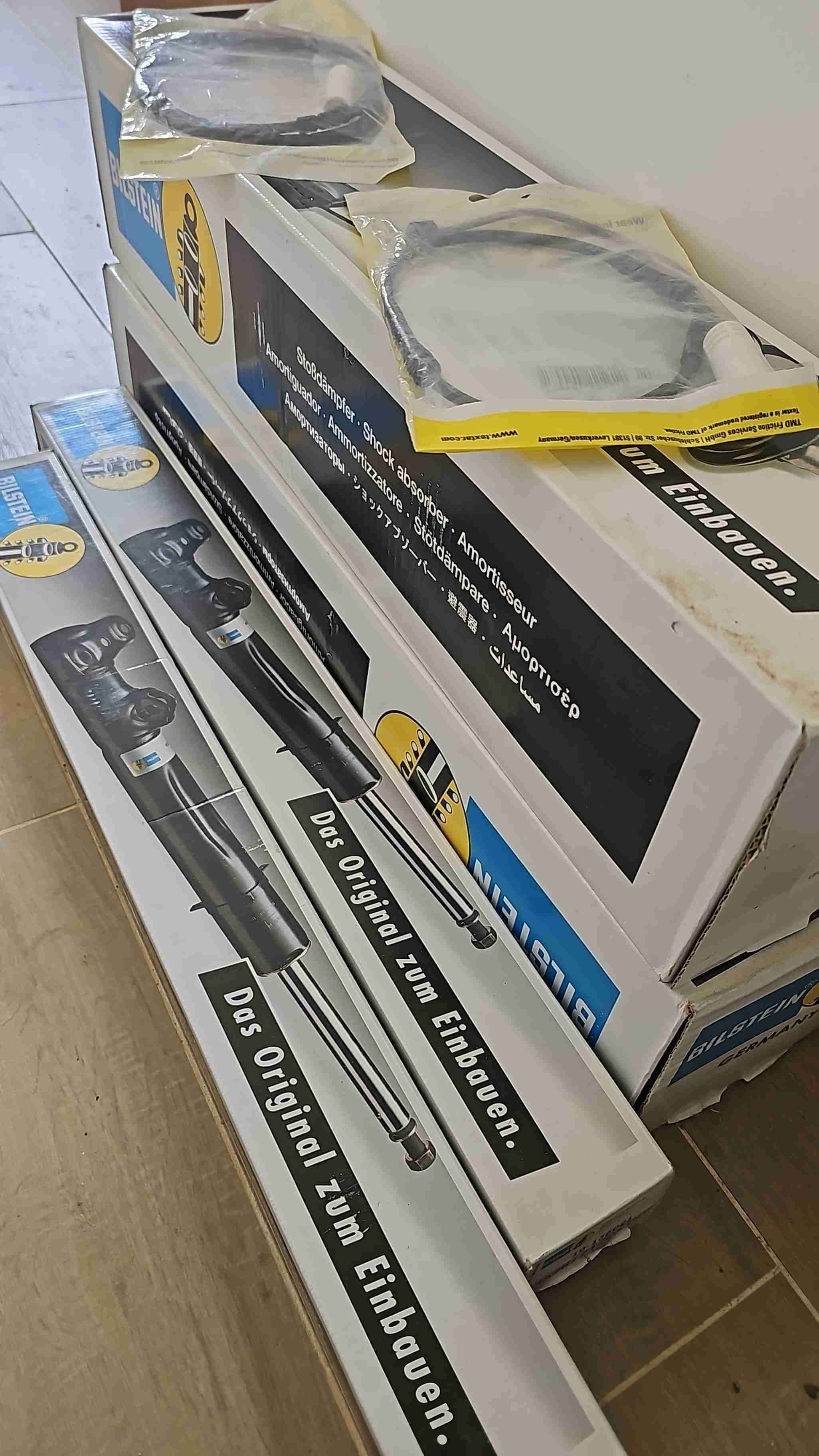 Pack Repuestos BMW Serie 3 E90 nuevos - miniatura 4