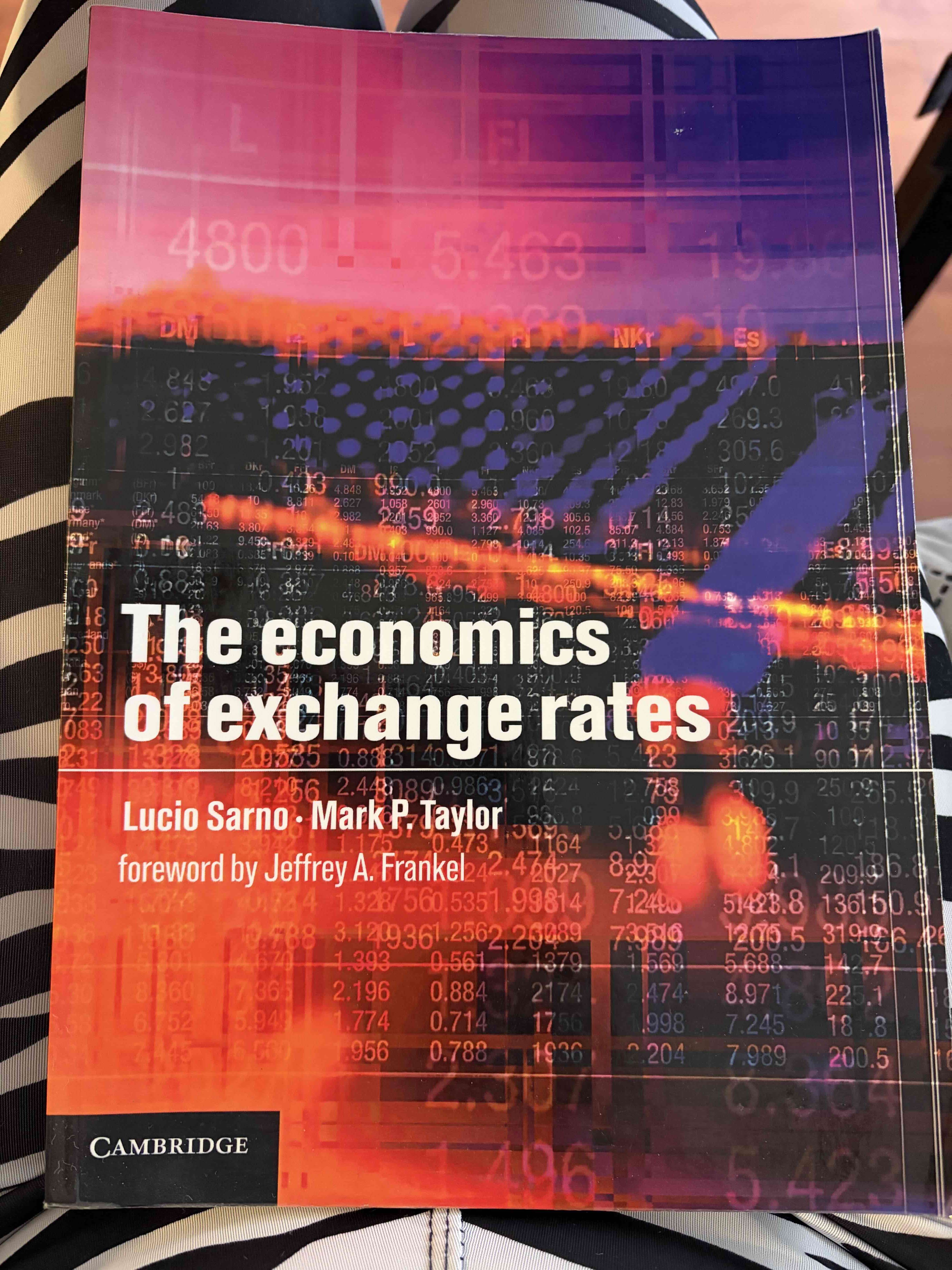 Libro sobre economía de tipo de cambio