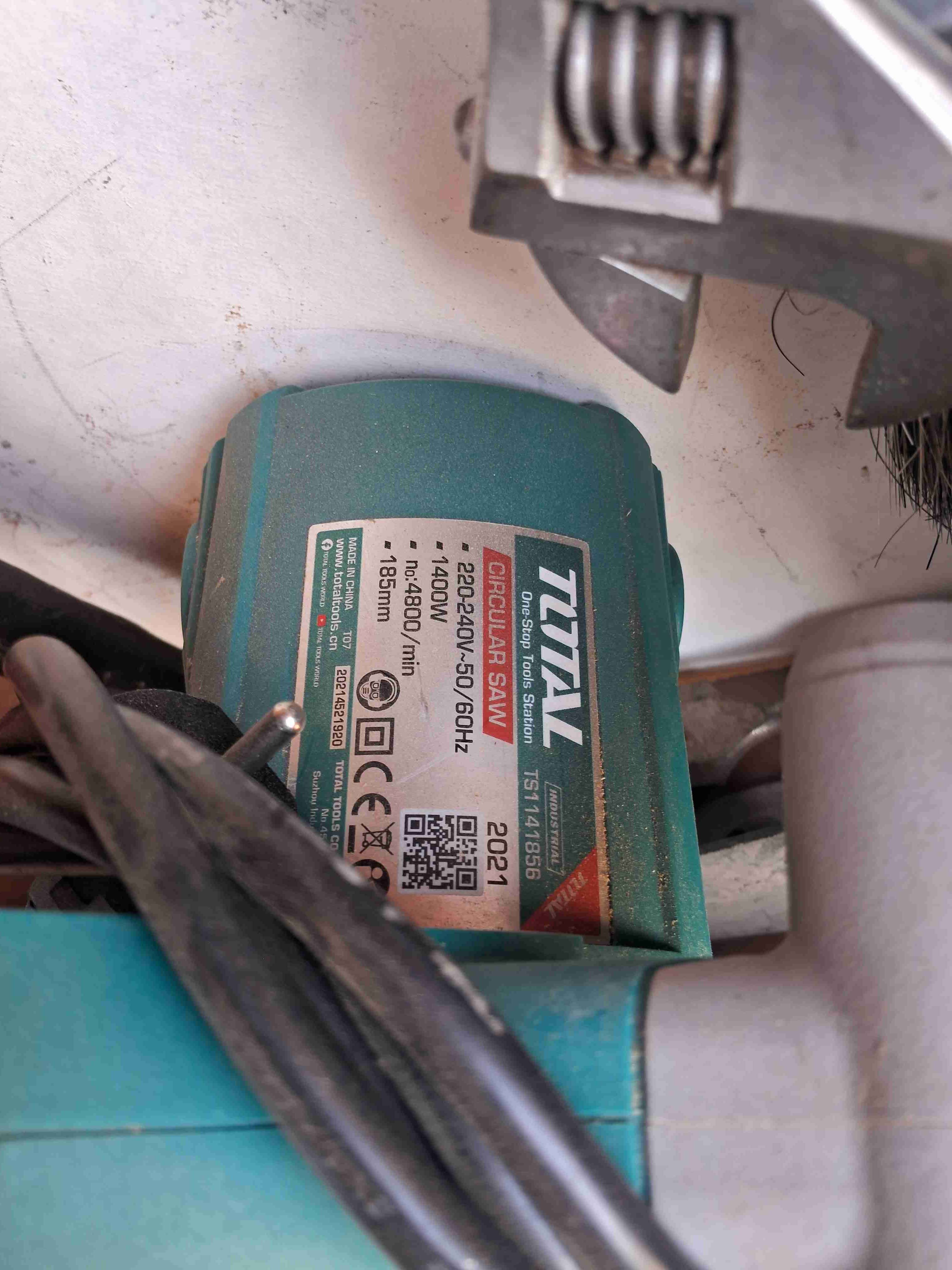 Sierra circular Total para madera - miniatura 2