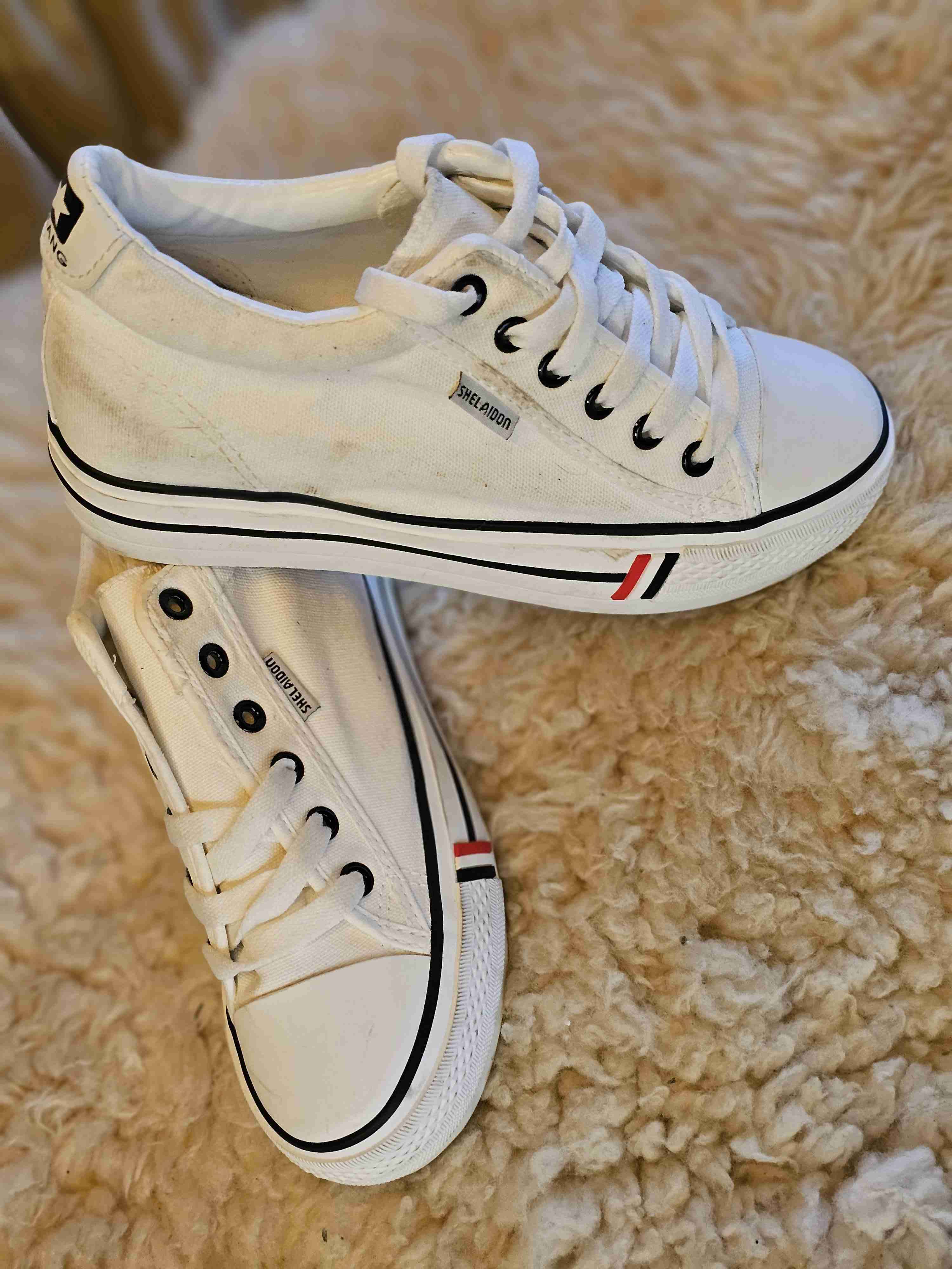 Zapatillas blancas Shelaidon