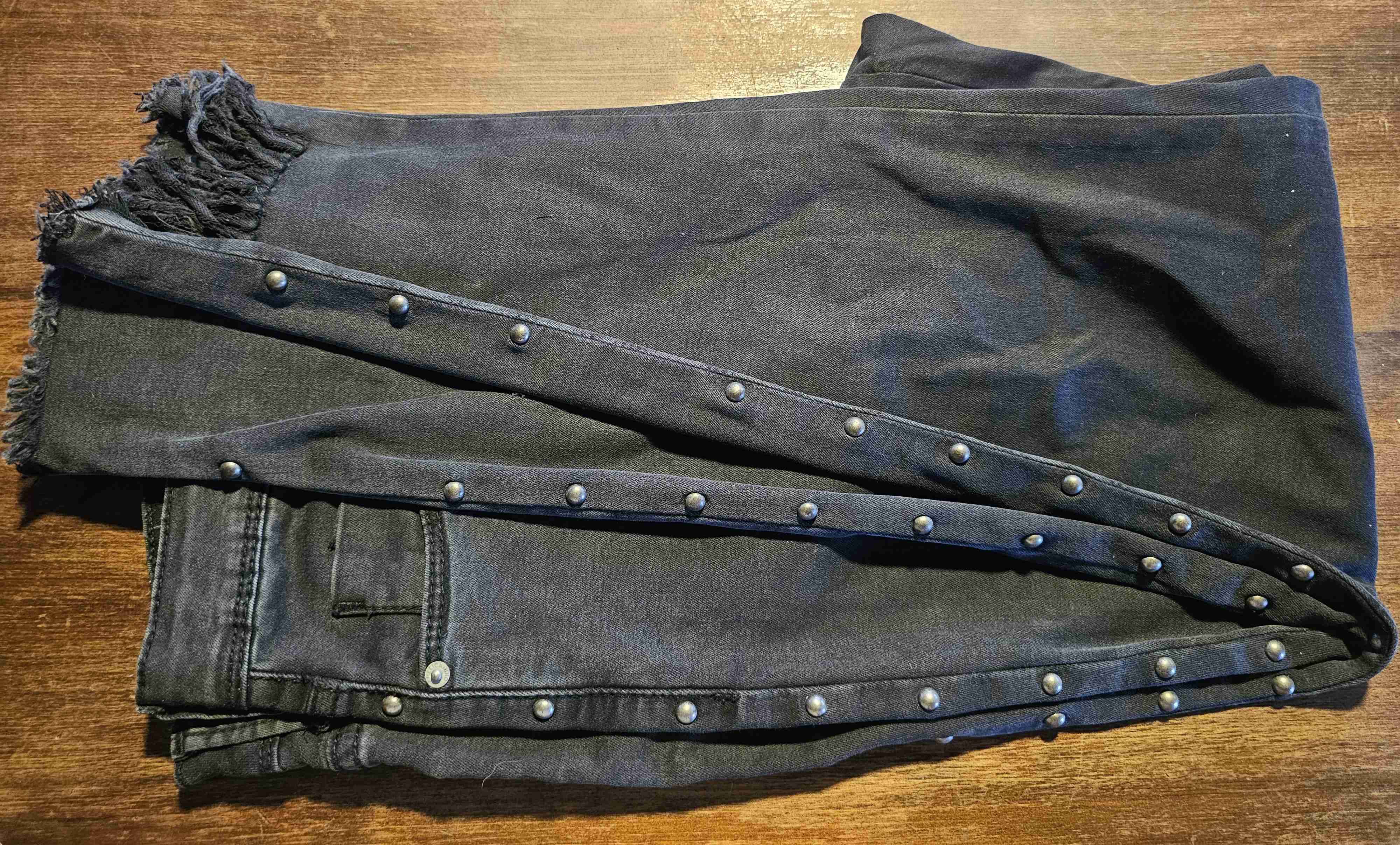 Jeans negros con flecos - miniatura 4