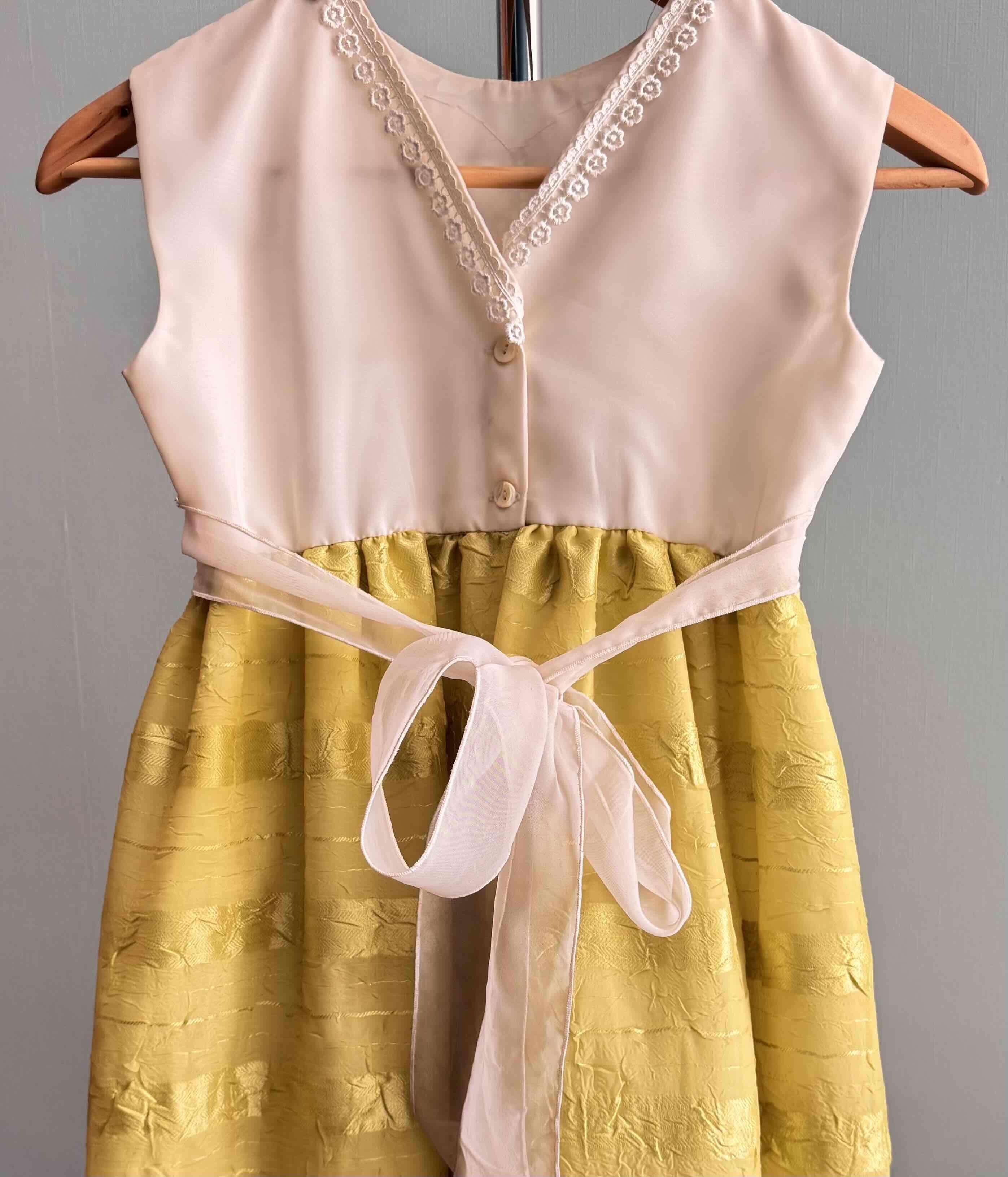 Vestido fiesta niña T8, exclusivo hecho a mano - miniatura 2