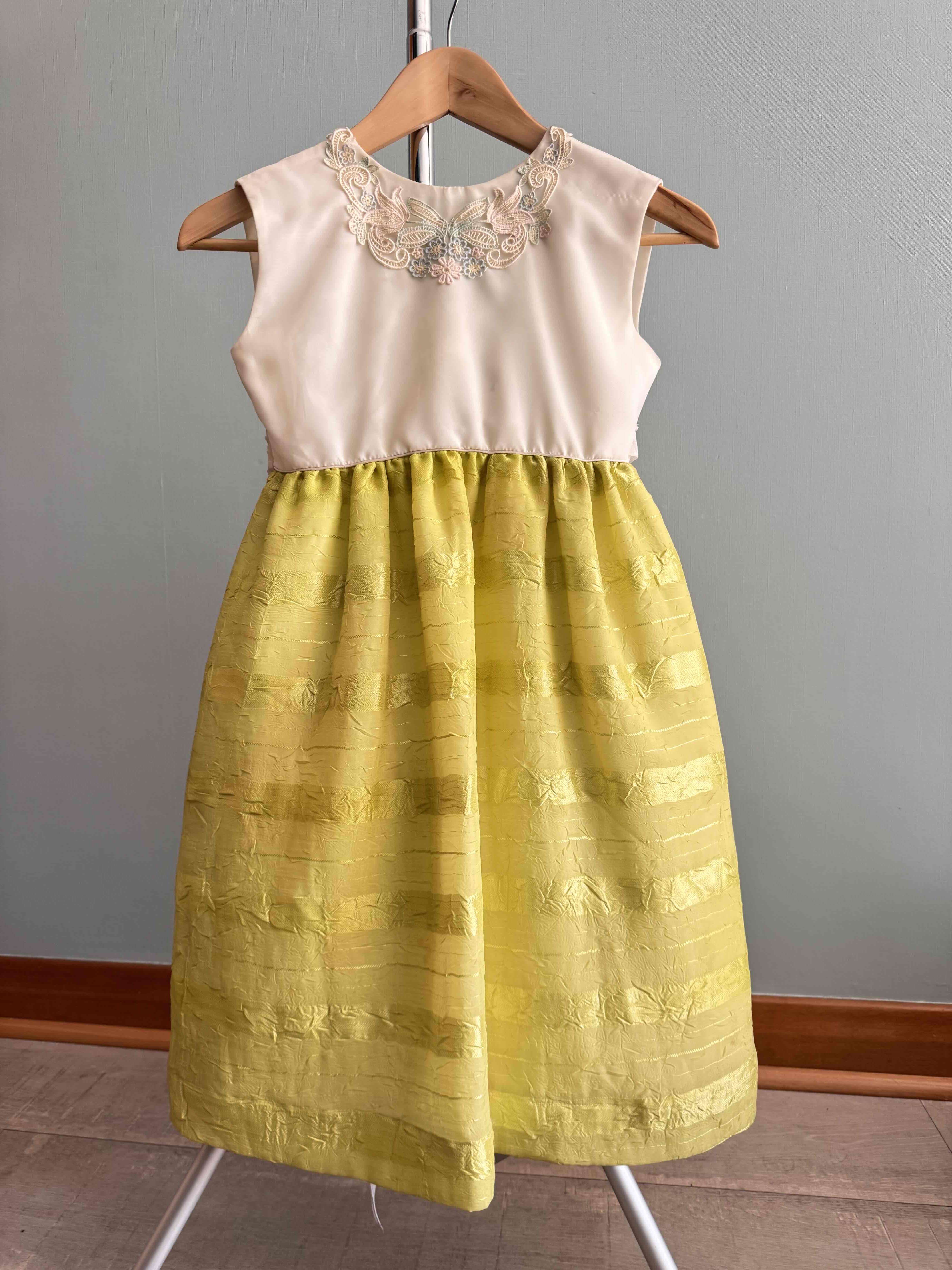 Vestido fiesta niña T8, exclusivo hecho a mano - miniatura 4